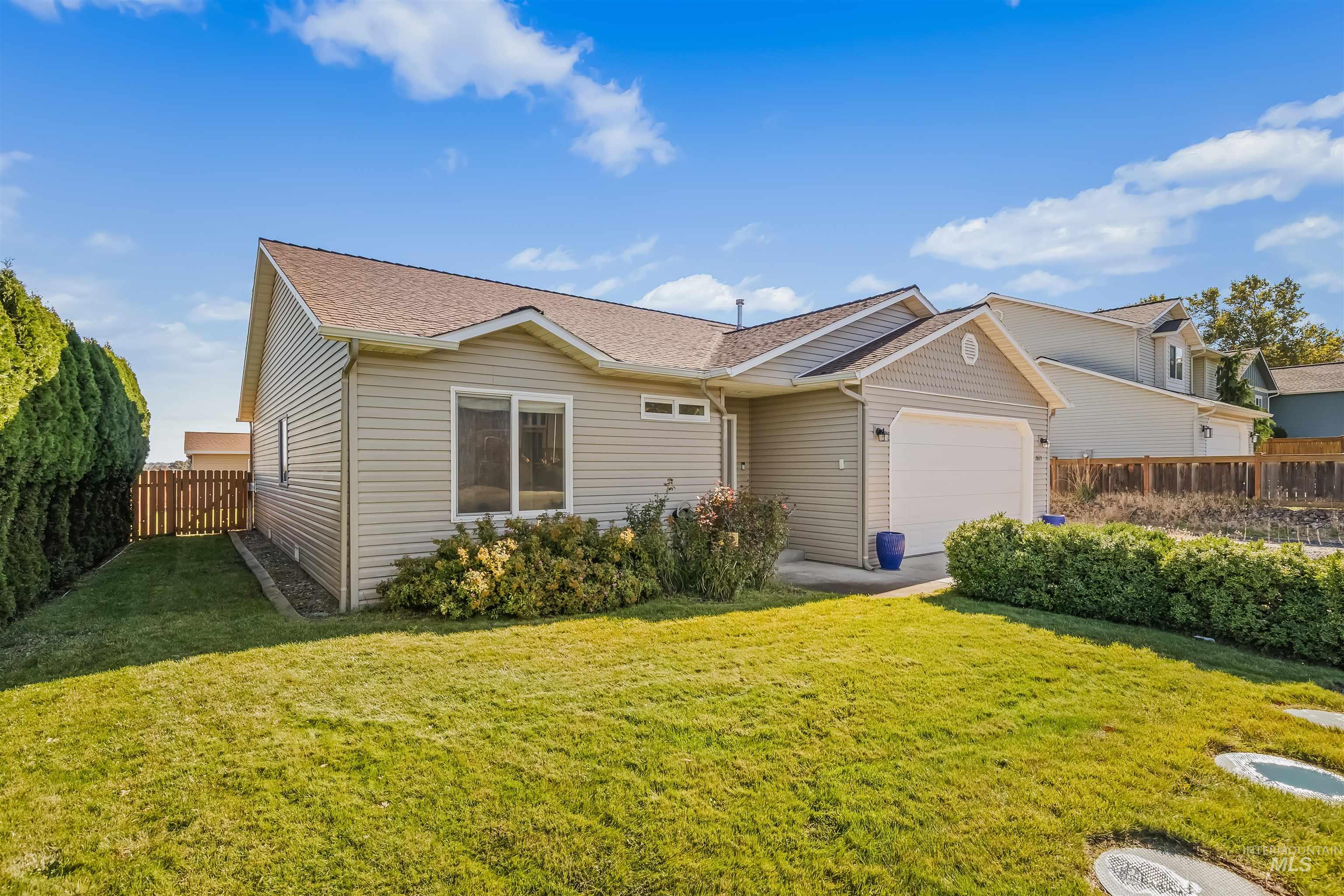 2675 27th St, Clarkston, Washington 99403, 3 Bedrooms, 2 Bathrooms, Residential For Sale, Price $378,000, 99003725