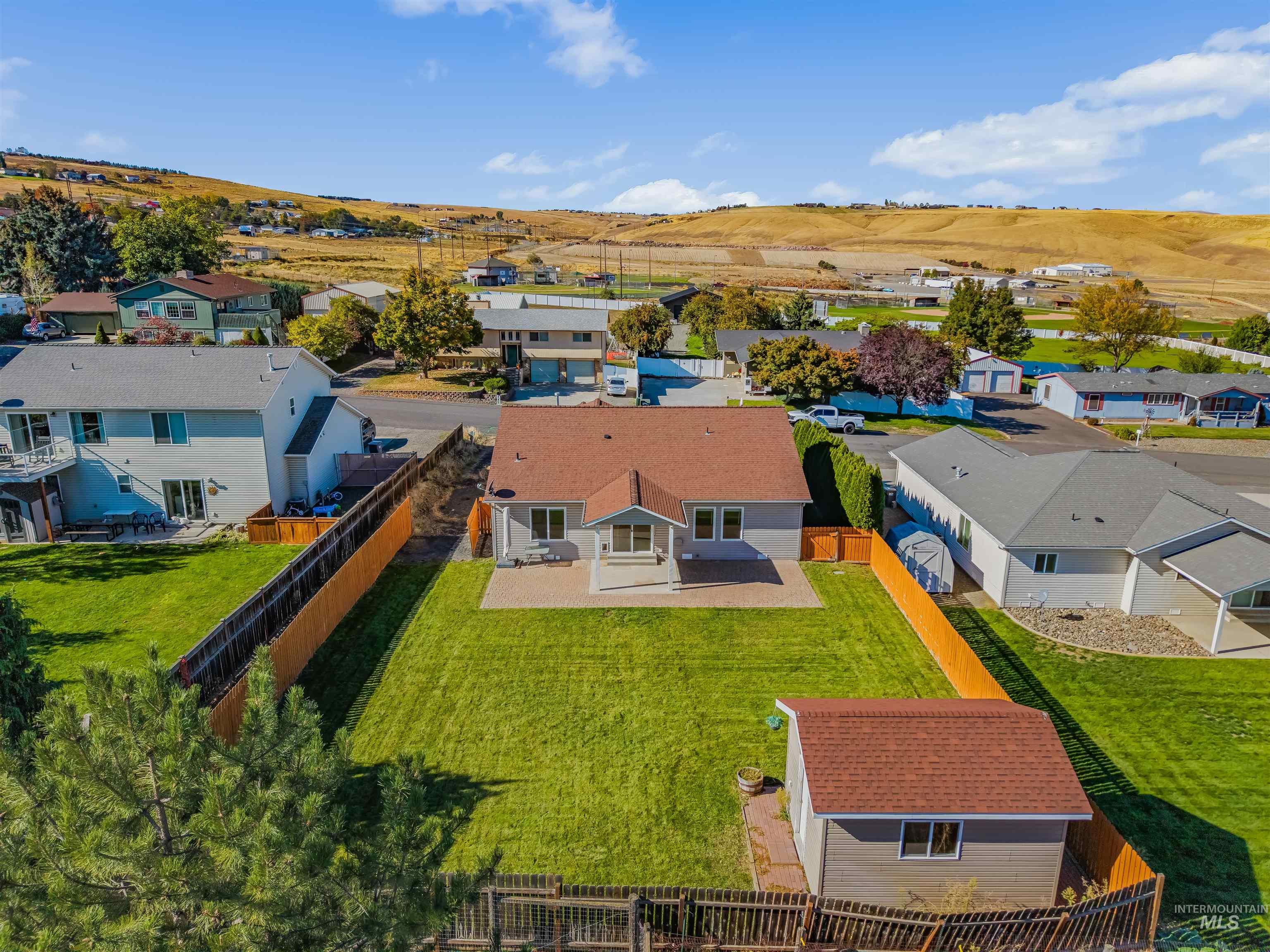 2675 27th St, Clarkston, Washington 99403, 3 Bedrooms, 2 Bathrooms, Residential For Sale, Price $378,000, 99003725