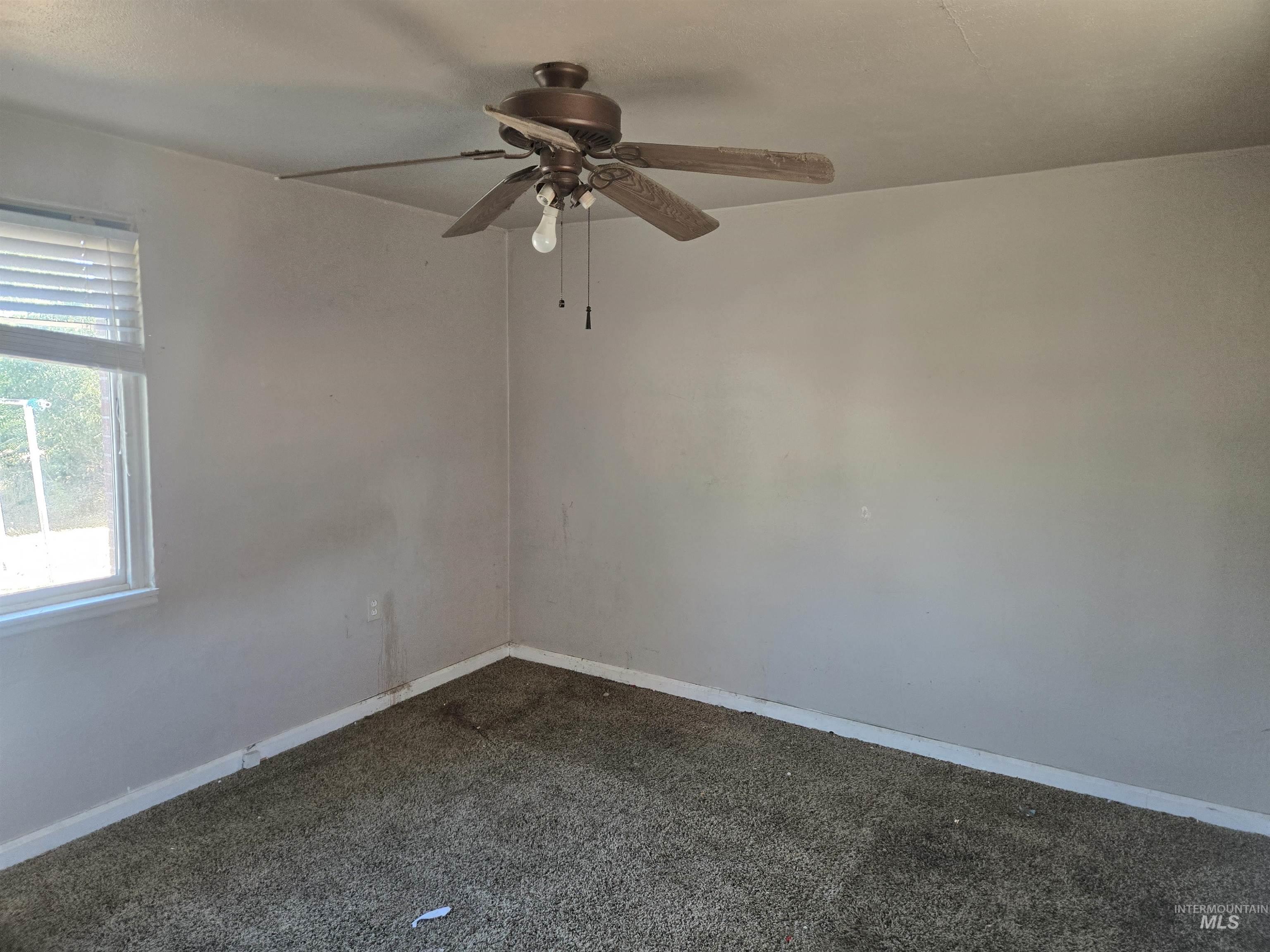 1110 Colorado St, Gooding, Idaho 83330, 2 Bedrooms, 1 Bathroom, Residential For Sale, Price $149,000, 99003727