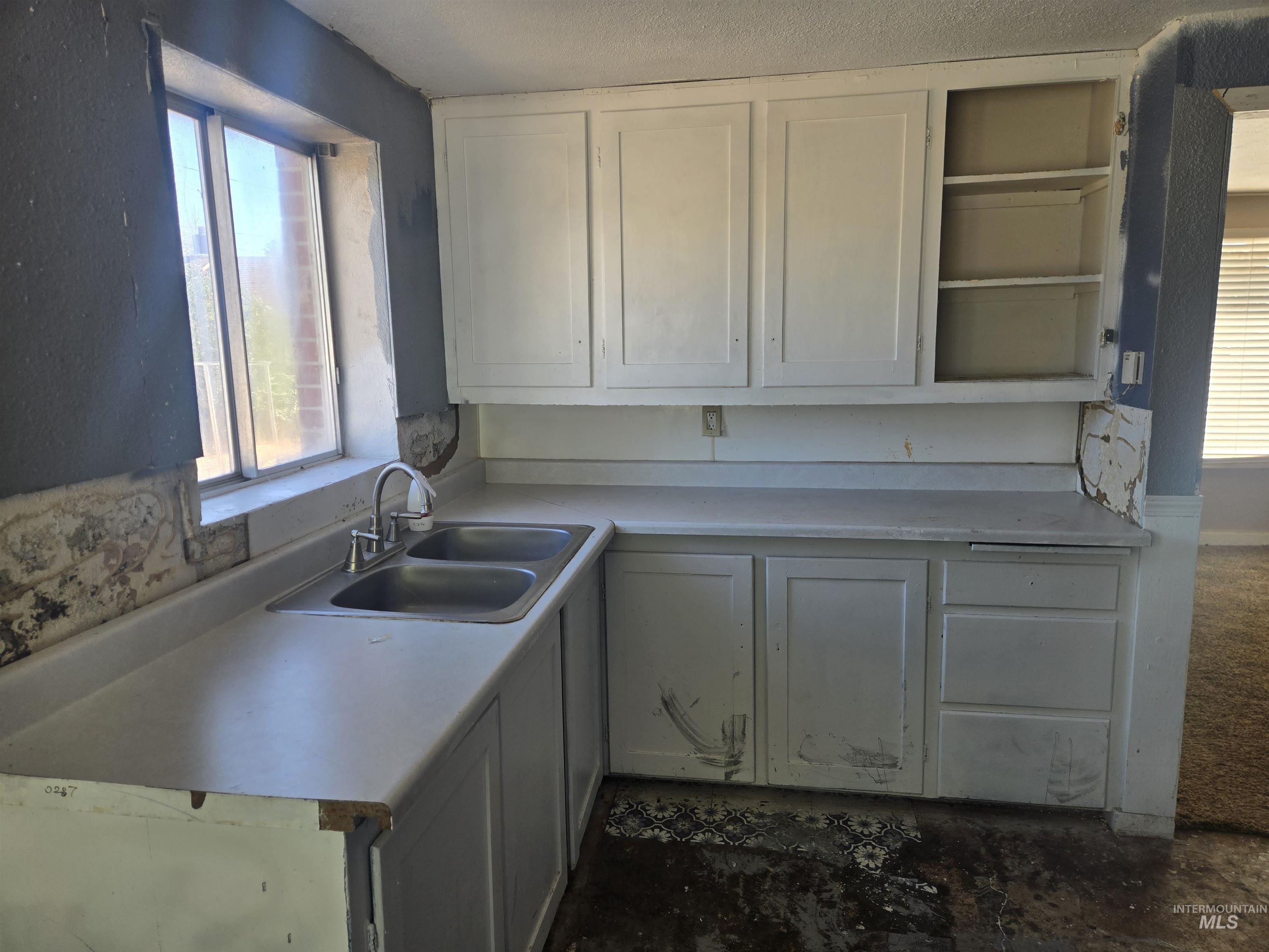 1110 Colorado St, Gooding, Idaho 83330, 2 Bedrooms, 1 Bathroom, Residential For Sale, Price $149,000, 99003727