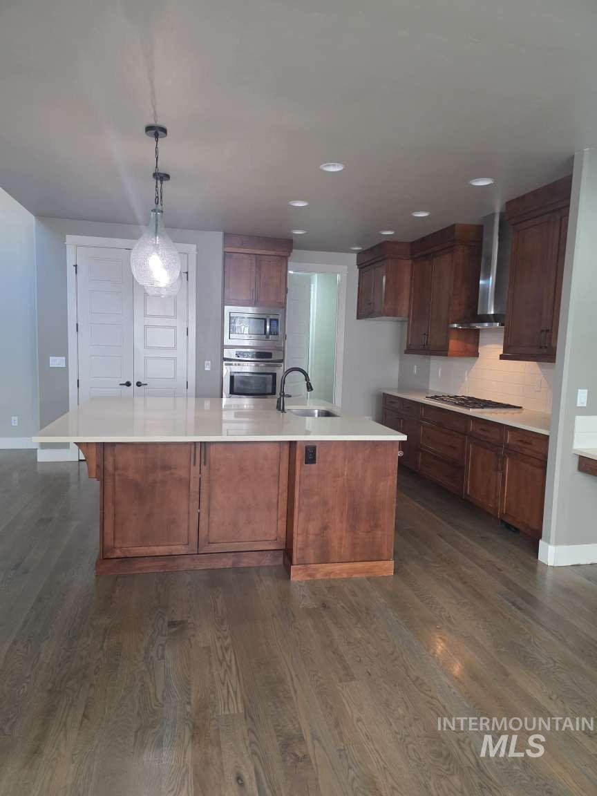 2577 S Trailwood Way, Boise, Idaho 83716, 5 Bedrooms, 3 Bathrooms, Residential For Sale, Price $985,000, 99003728