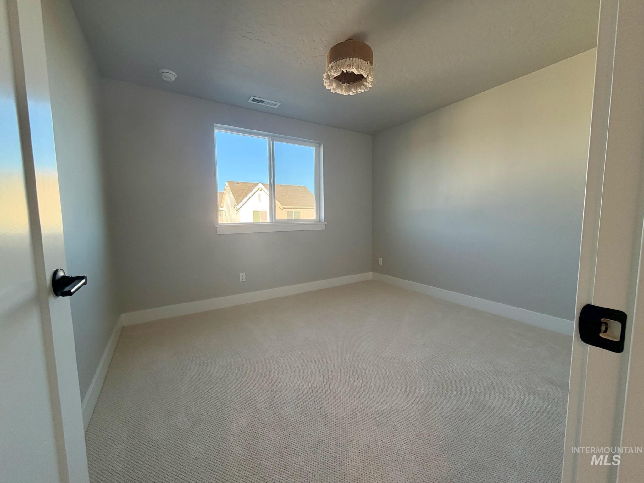 6053 S Hope, Meridian, Idaho 83642, 4 Bedrooms, 3 Bathrooms, Residential For Sale, Price $614,900,MLS 99003730