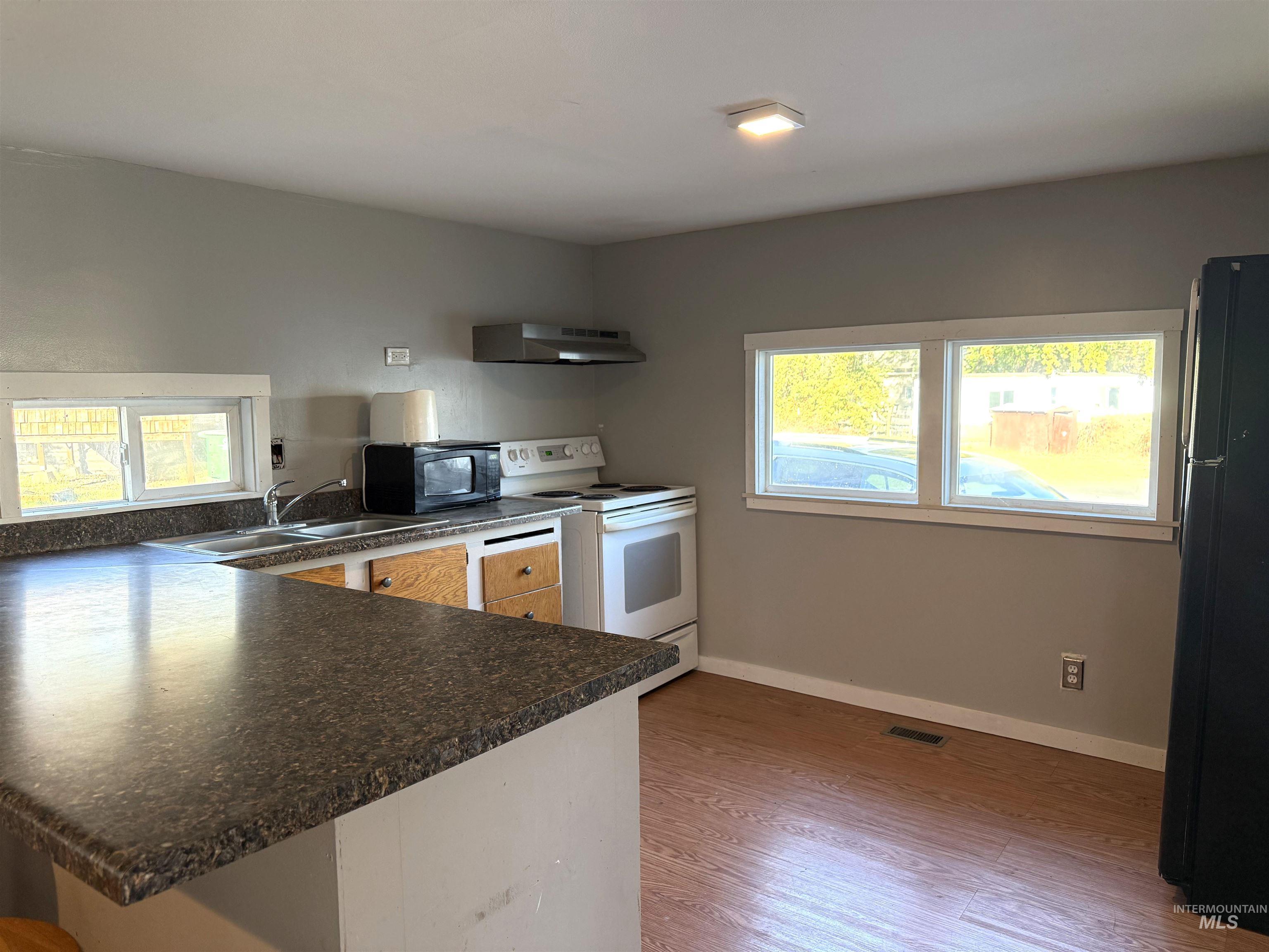 1751 N Polk #20, Moscow, Idaho 83843, 2 Bedrooms, 2 Bathrooms, Residential For Sale, Price $35,000, 99003731