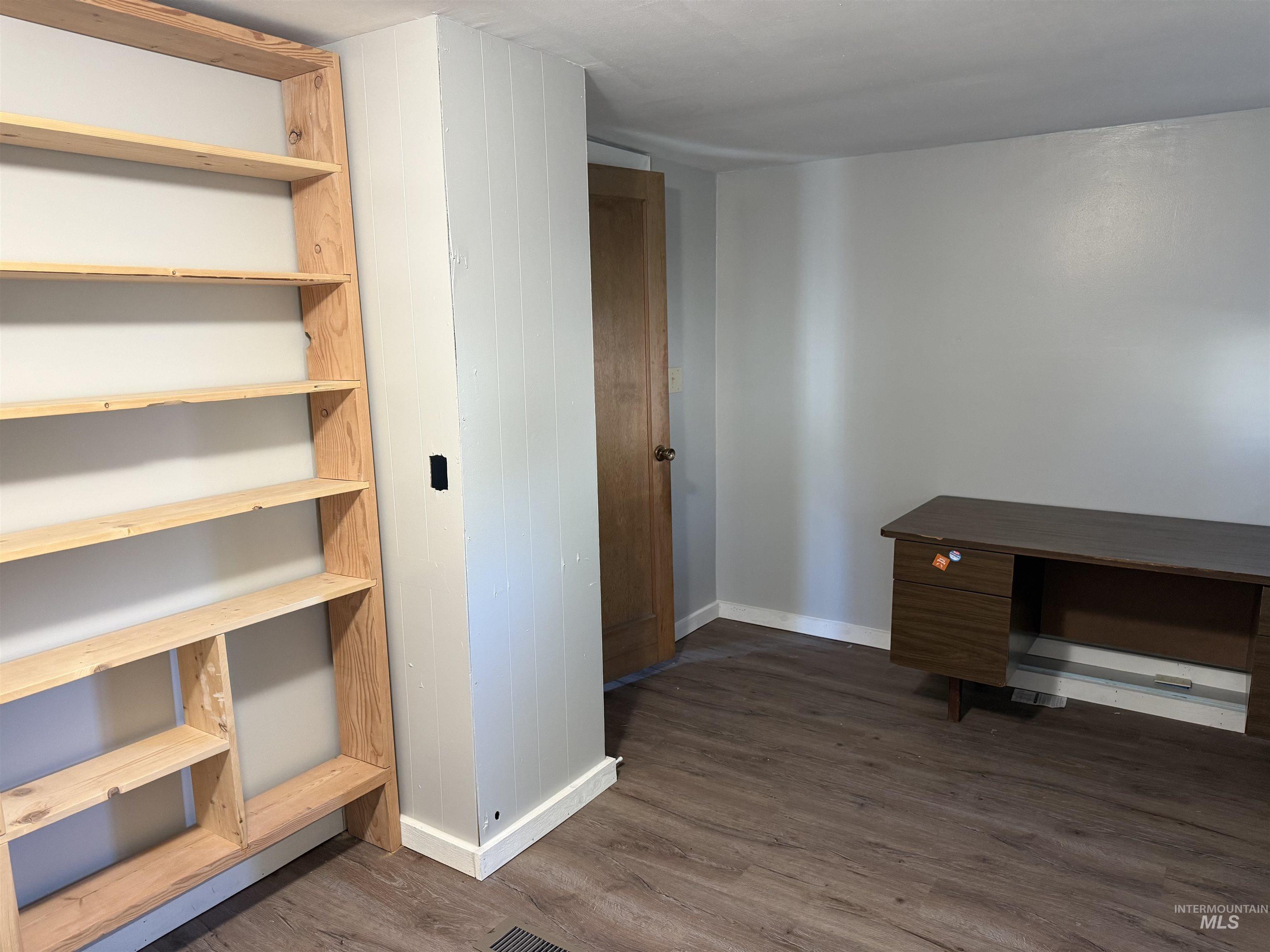 1751 N Polk #20, Moscow, Idaho 83843, 2 Bedrooms, 2 Bathrooms, Residential For Sale, Price $35,000, 99003731