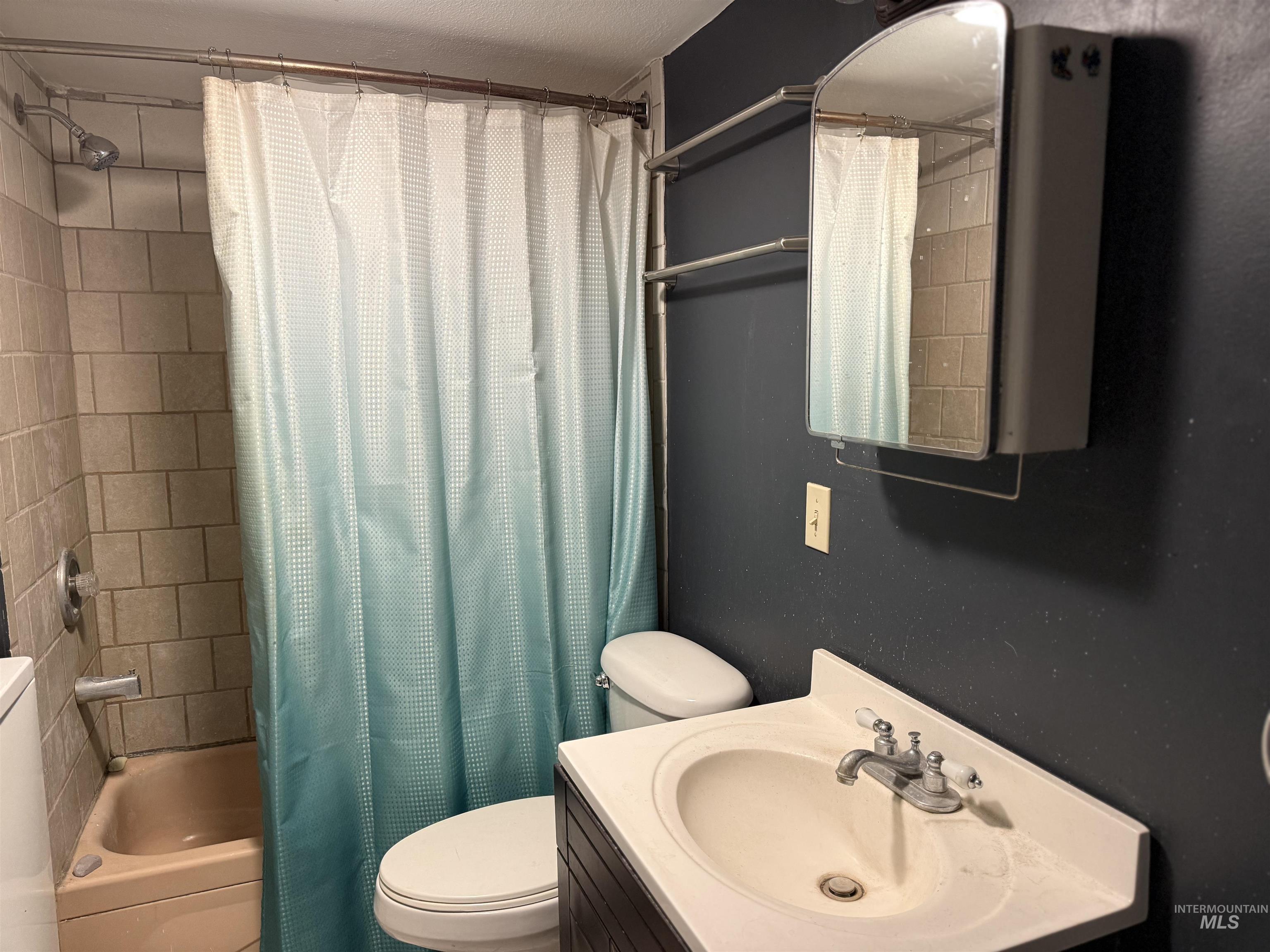 1751 N Polk #20, Moscow, Idaho 83843, 2 Bedrooms, 2 Bathrooms, Residential For Sale, Price $35,000, 99003731