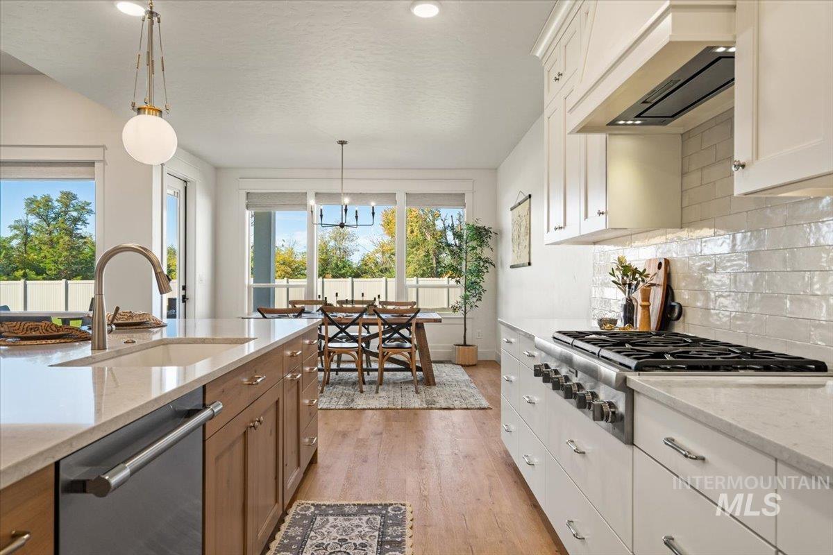 2703 N Acuity Ave, Eagle, Idaho 83616, 4 Bedrooms, 2.5 Bathrooms, Residential For Sale, Price $1,210,000, 99003732