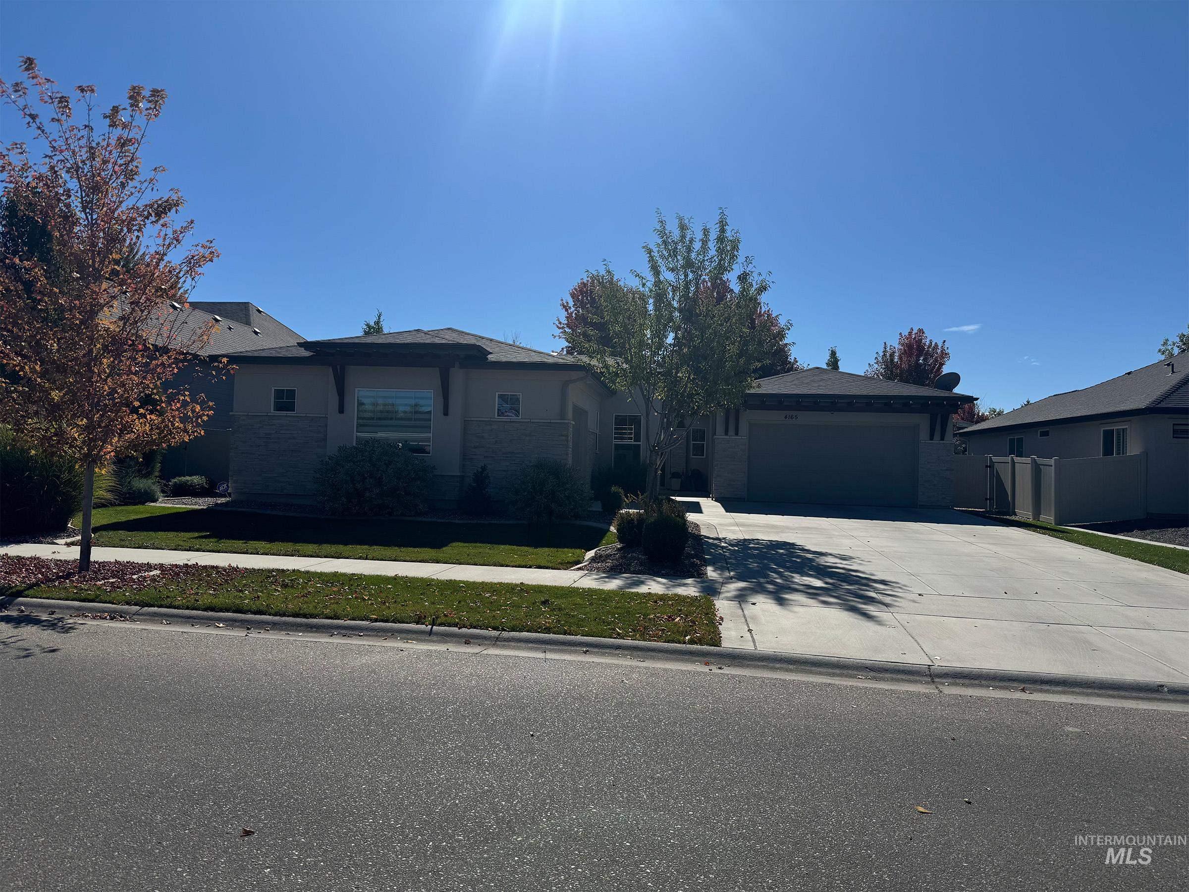 4165 W Prickly Pear Dr., Eagle, Idaho 83616, 4 Bedrooms, 3.5 Bathrooms, Residential For Sale, Price $824,900, 99003735