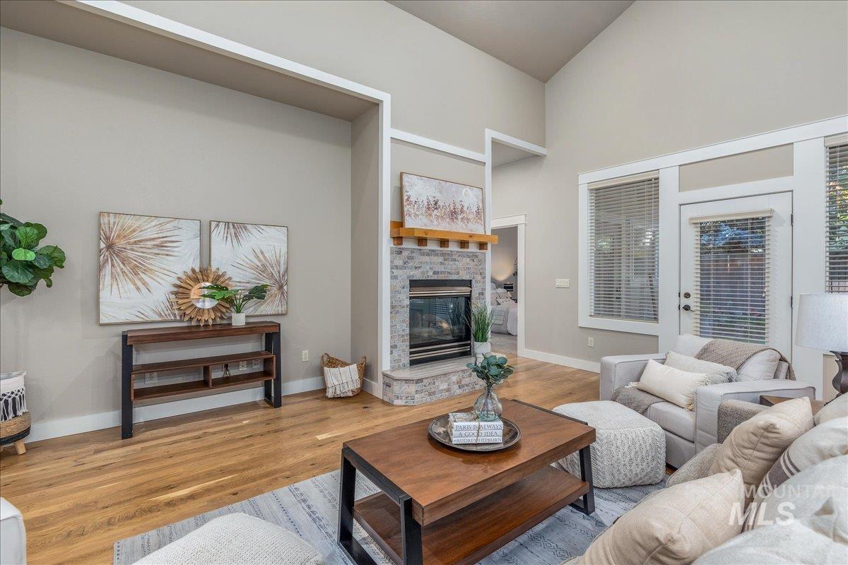 4886 N Ellicott Ln, Boise, Idaho 83714, 3 Bedrooms, 3 Bathrooms, Residential For Sale, Price $640,000,MLS 99003736