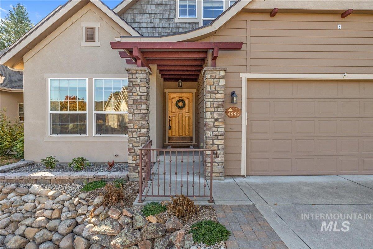 4886 N Ellicott Ln, Boise, Idaho 83714, 3 Bedrooms, 3 Bathrooms, Residential For Sale, Price $640,000,MLS 99003736