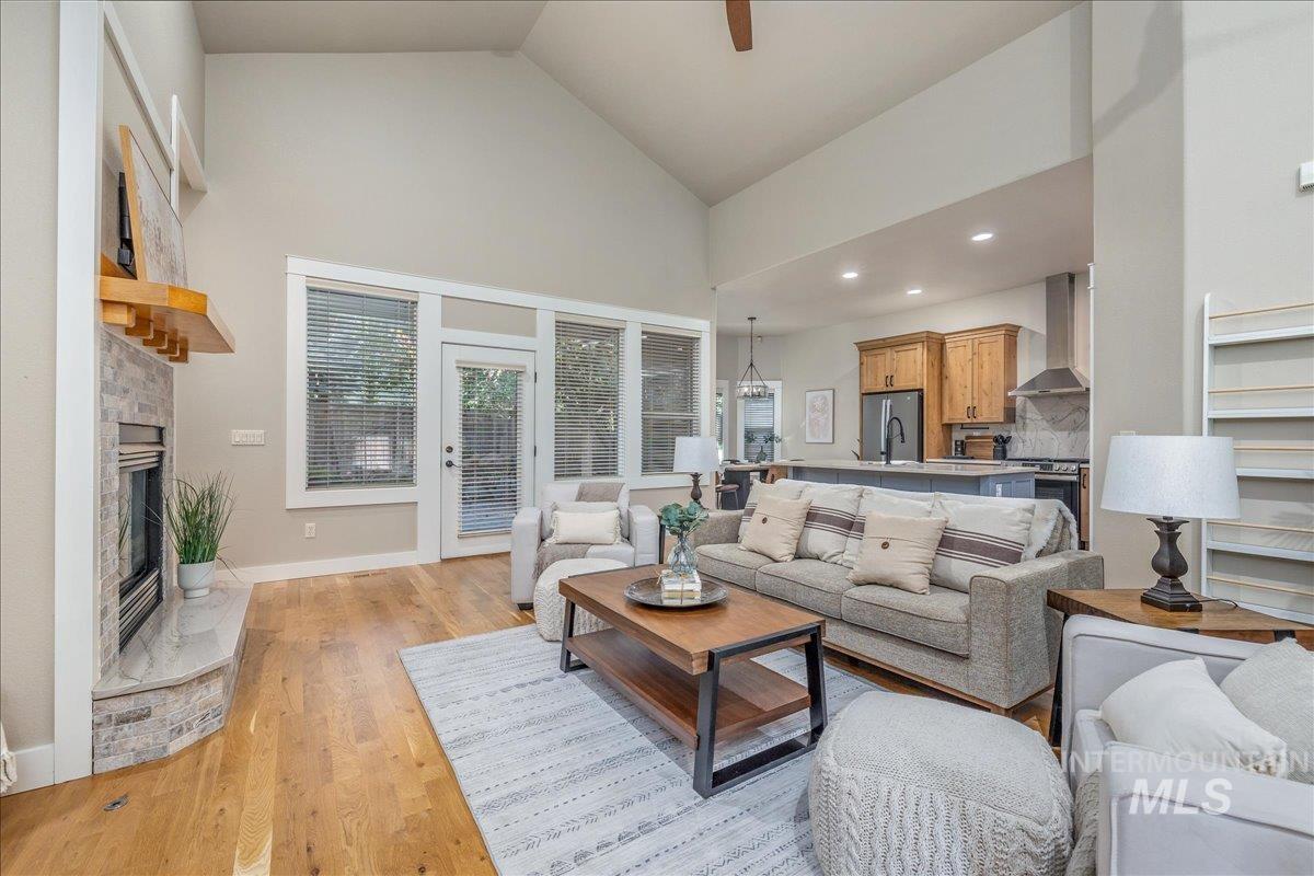 4886 N Ellicott Ln, Boise, Idaho 83714, 3 Bedrooms, 3 Bathrooms, Residential For Sale, Price $640,000,MLS 99003736