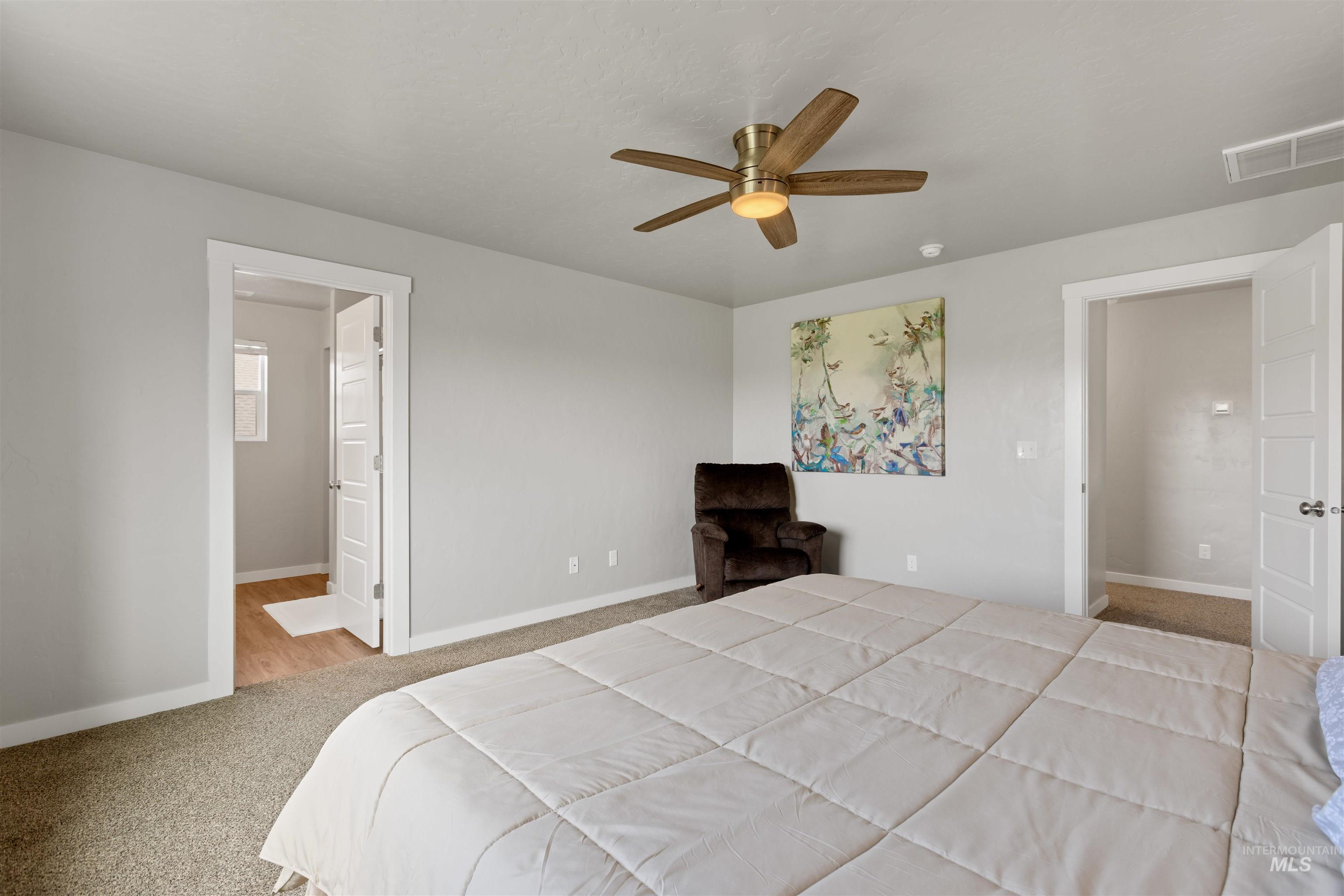 131 N Sevenoaks Ave, Eagle, Idaho 83616, 3 Bedrooms, 2.5 Bathrooms, Residential For Sale, Price $550,000,MLS 99003737