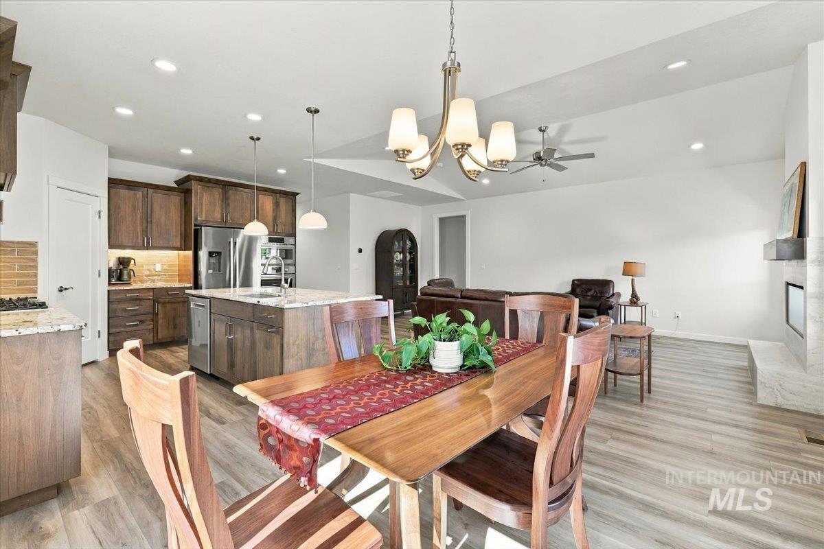 1012 Whitewater Way, Emmett, Idaho 83617, 3 Bedrooms, 2 Bathrooms, Residential For Sale, Price $514,900,MLS 99003738