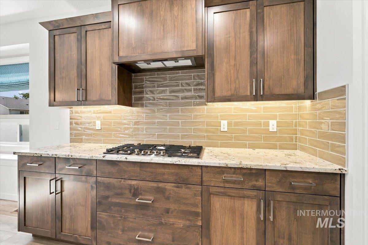 1012 Whitewater Way, Emmett, Idaho 83617, 3 Bedrooms, 2 Bathrooms, Residential For Sale, Price $514,900,MLS 99003738