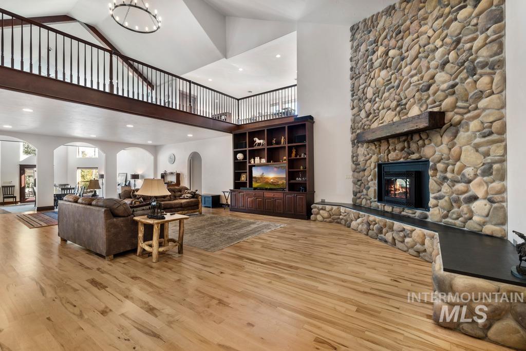 4110 N 2600 E, Filer, Idaho 83328, 5 Bedrooms, 5 Bathrooms, Residential For Sale, Price $2,500,000, 99003740
