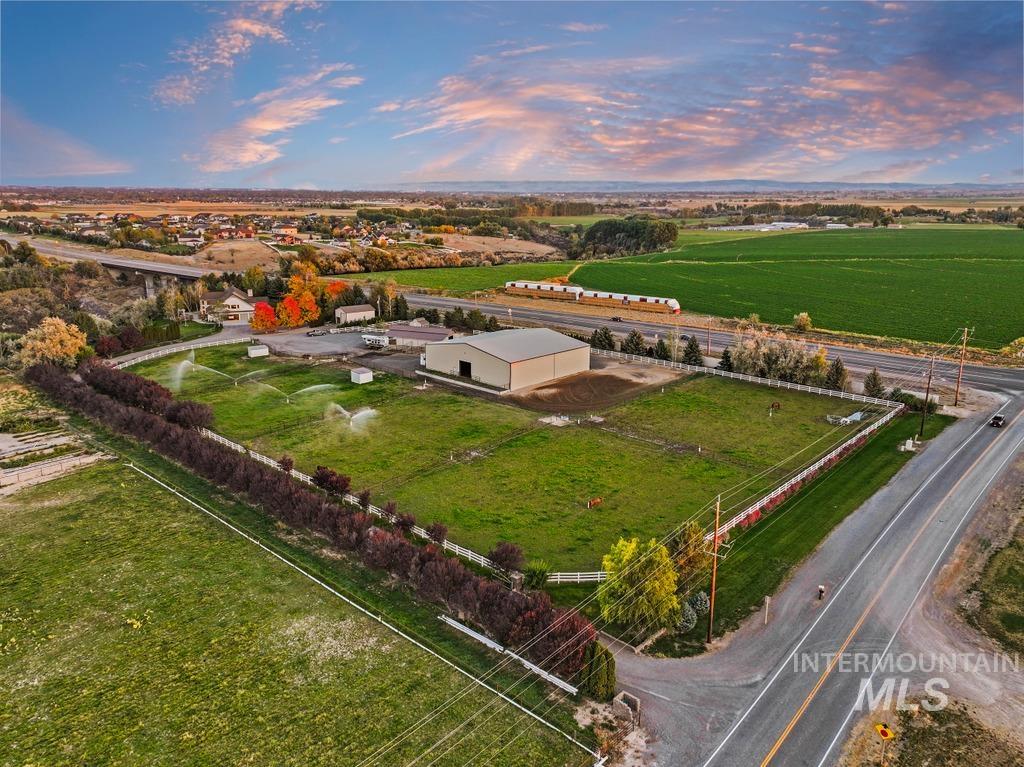 4110 N 2600 E, Filer, Idaho 83328, 5 Bedrooms, 5 Bathrooms, Residential For Sale, Price $2,500,000, 99003740