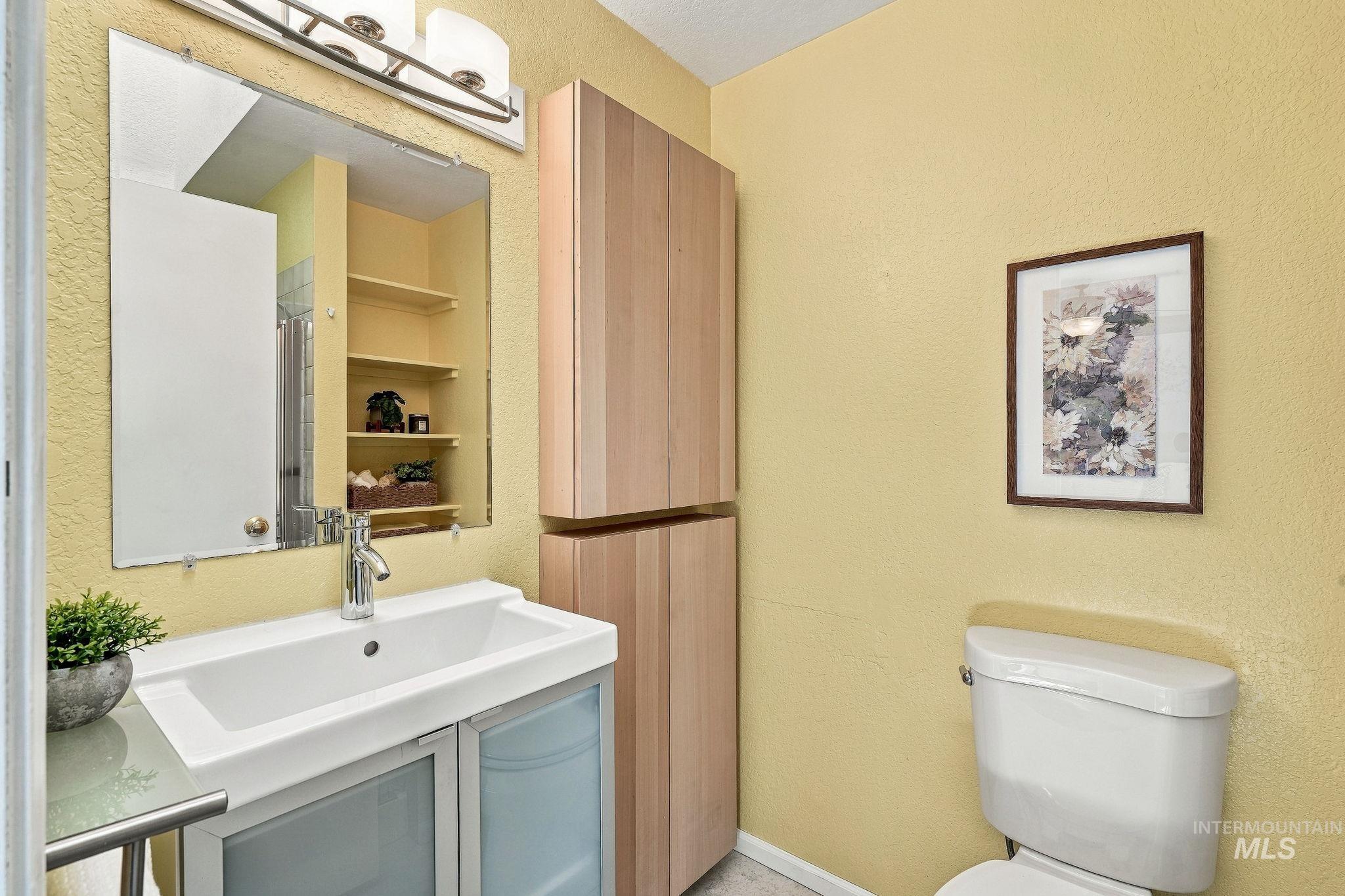 163 E Gettysburg St, Boise, Idaho 83706, 3 Bedrooms, 2 Bathrooms, Residential For Sale, Price $469,900,MLS 99003742