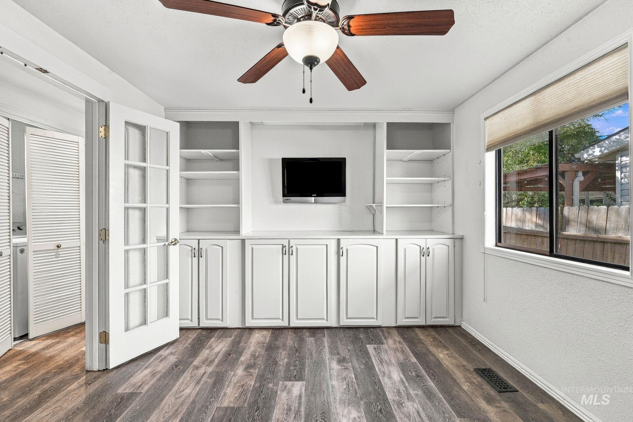 163 E Gettysburg St, Boise, Idaho 83706, 3 Bedrooms, 2 Bathrooms, Residential For Sale, Price $469,900,MLS 99003742