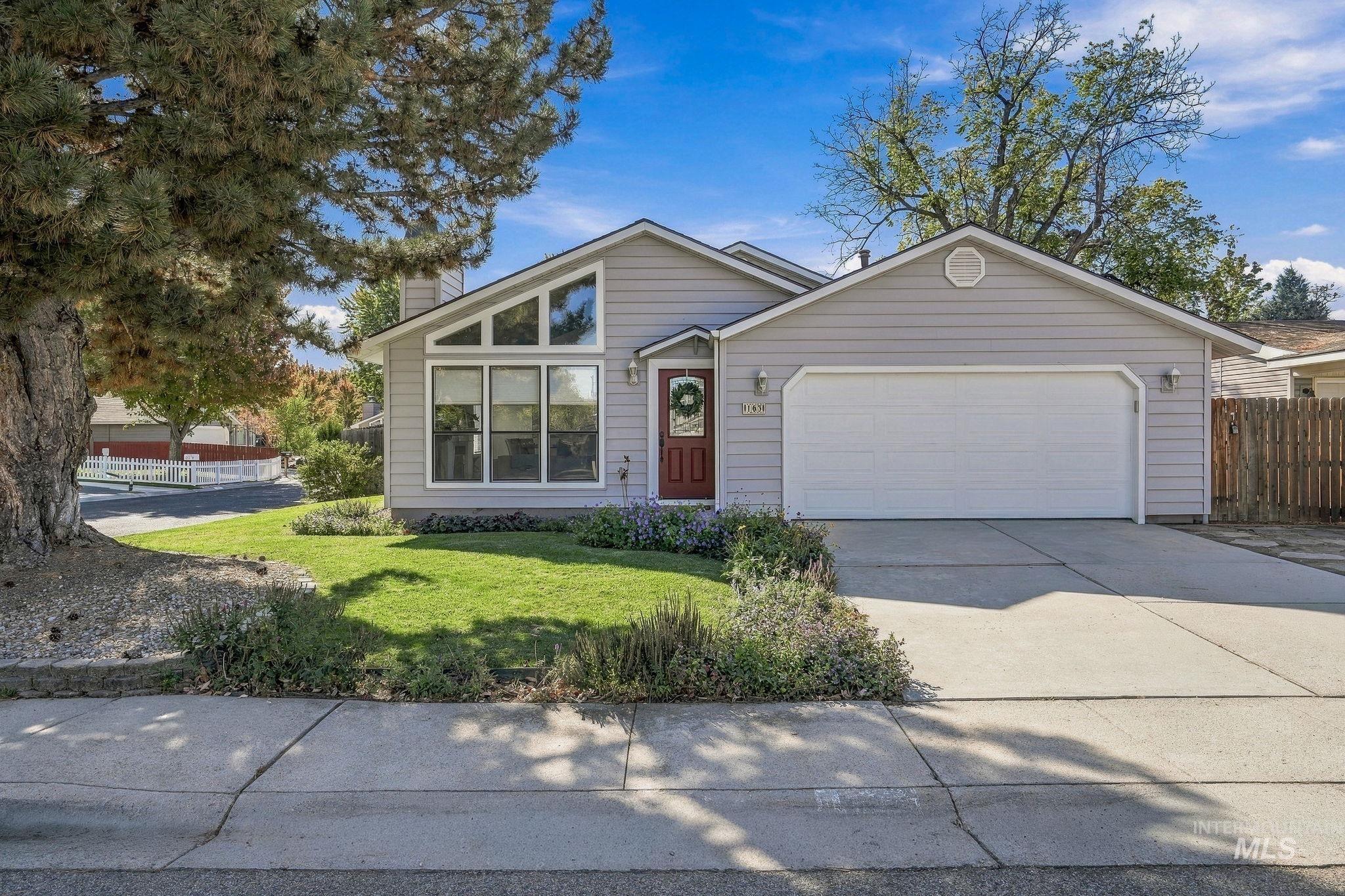 163 E Gettysburg St, Boise, Idaho 83706, 3 Bedrooms, 2 Bathrooms, Residential For Sale, Price $469,900,MLS 99003742