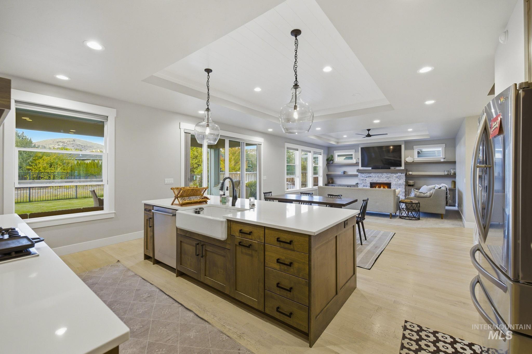 3936 W Farm View Drive, Boise, Idaho 83714, 3 Bedrooms, 3 Bathrooms, Residential For Sale, Price $999,000, 99003743