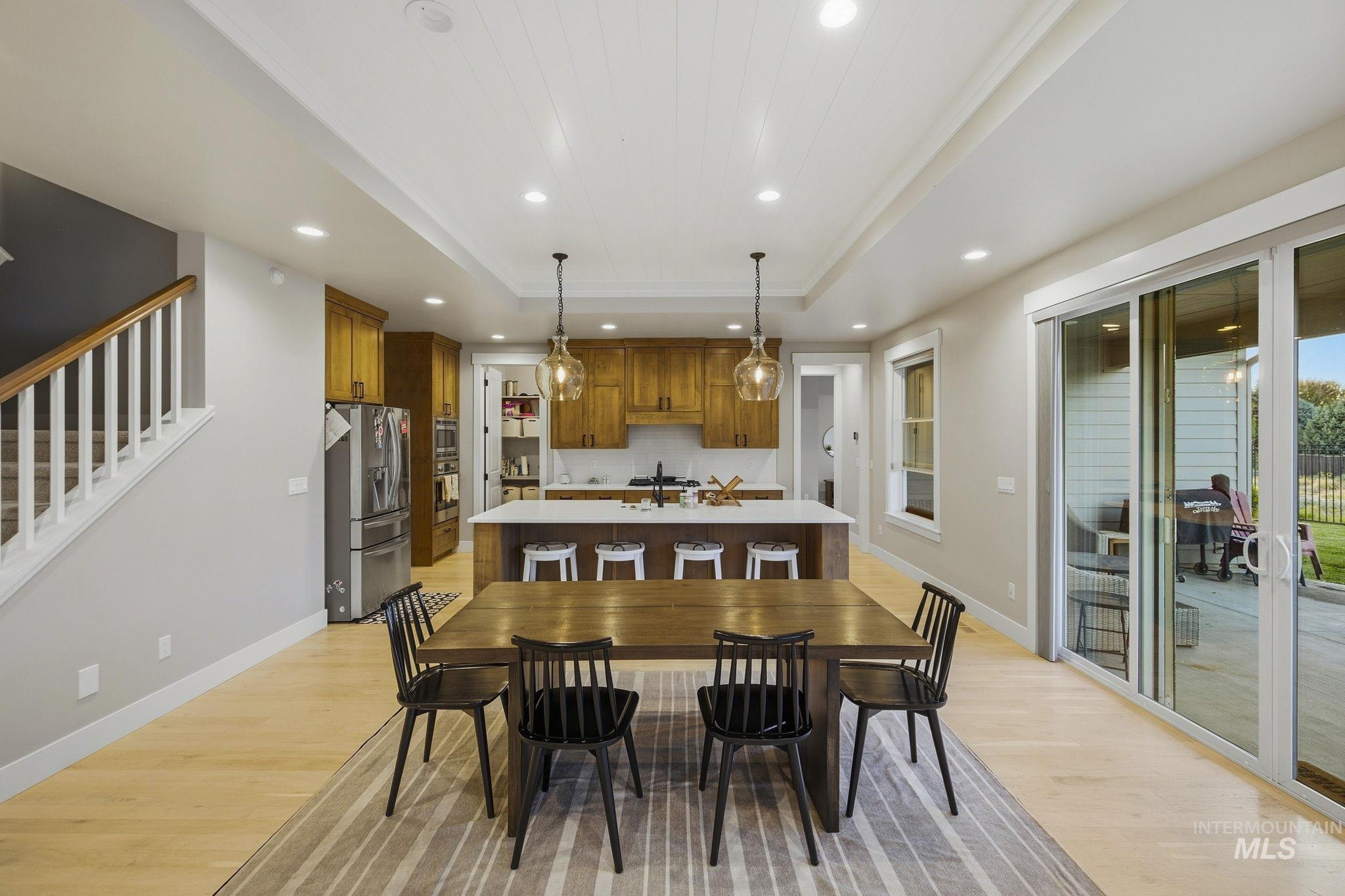 3936 W Farm View Drive, Boise, Idaho 83714, 3 Bedrooms, 3 Bathrooms, Residential For Sale, Price $999,000, 99003743