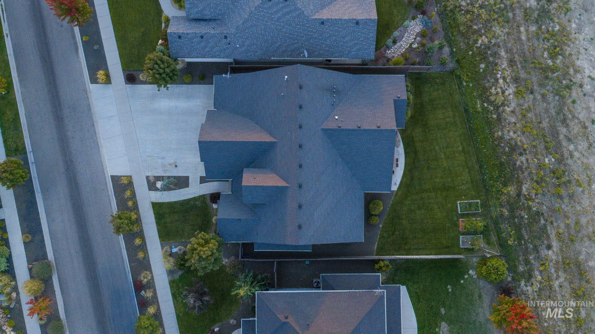 3936 W Farm View Drive, Boise, Idaho 83714, 3 Bedrooms, 3 Bathrooms, Residential For Sale, Price $999,000, 99003743