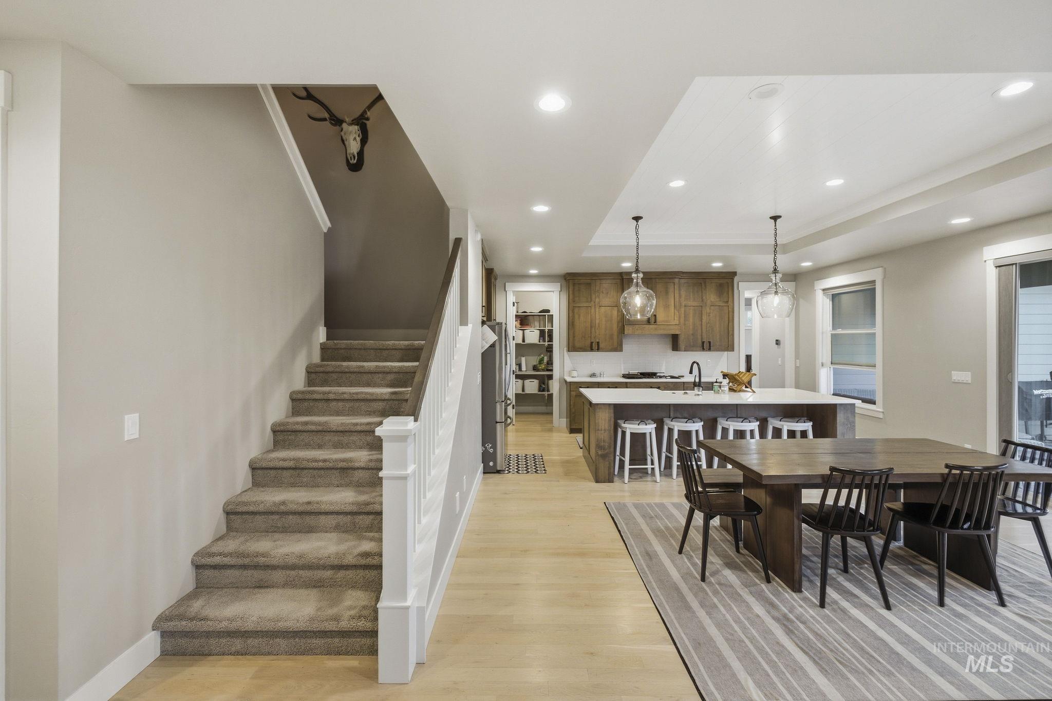 3936 W Farm View Drive, Boise, Idaho 83714, 3 Bedrooms, 3 Bathrooms, Residential For Sale, Price $999,000, 99003743
