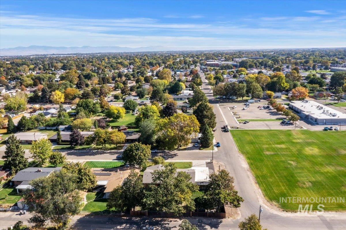 523 S State St, Nampa, Idaho 83686, 3 Bedrooms, 3.5 Bathrooms, Residential For Sale, Price $529,900,MLS 99003745