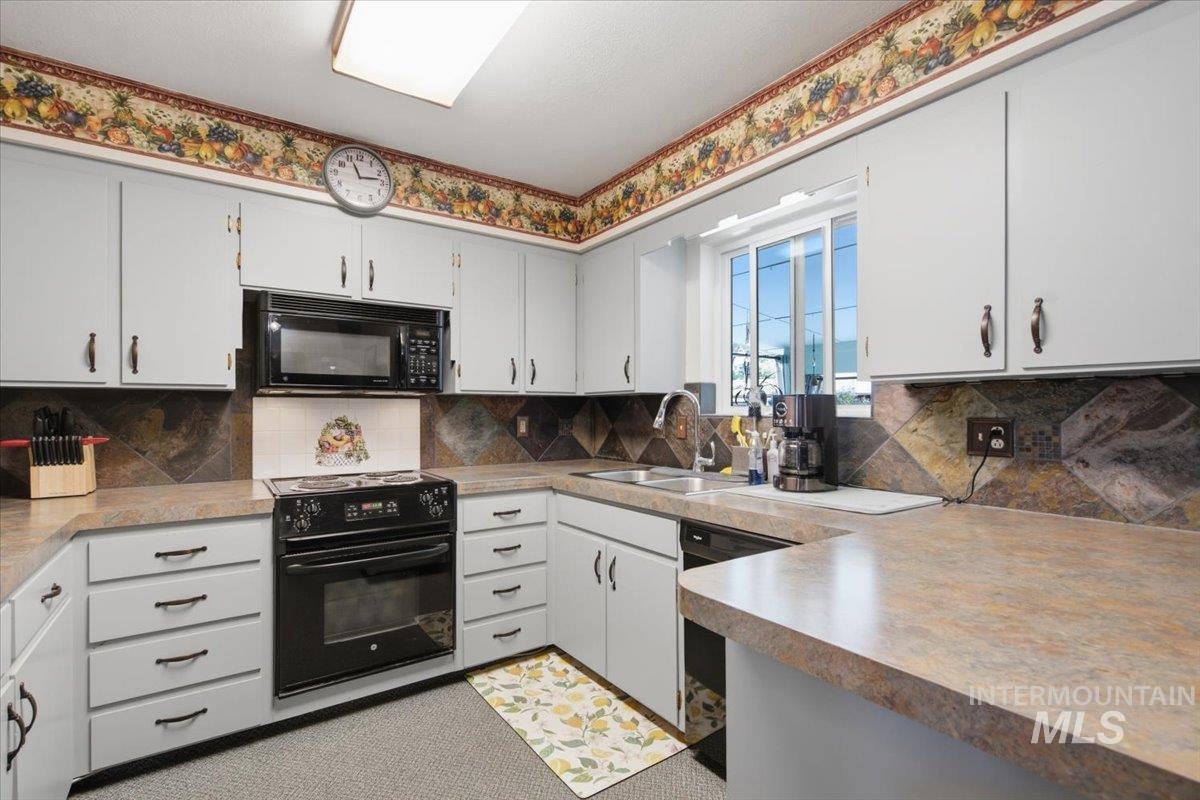 7019 W Rosewood Dr, Boise, Idaho 83709, 3 Bedrooms, 2 Bathrooms, Residential For Sale, Price $479,900,MLS 99003748