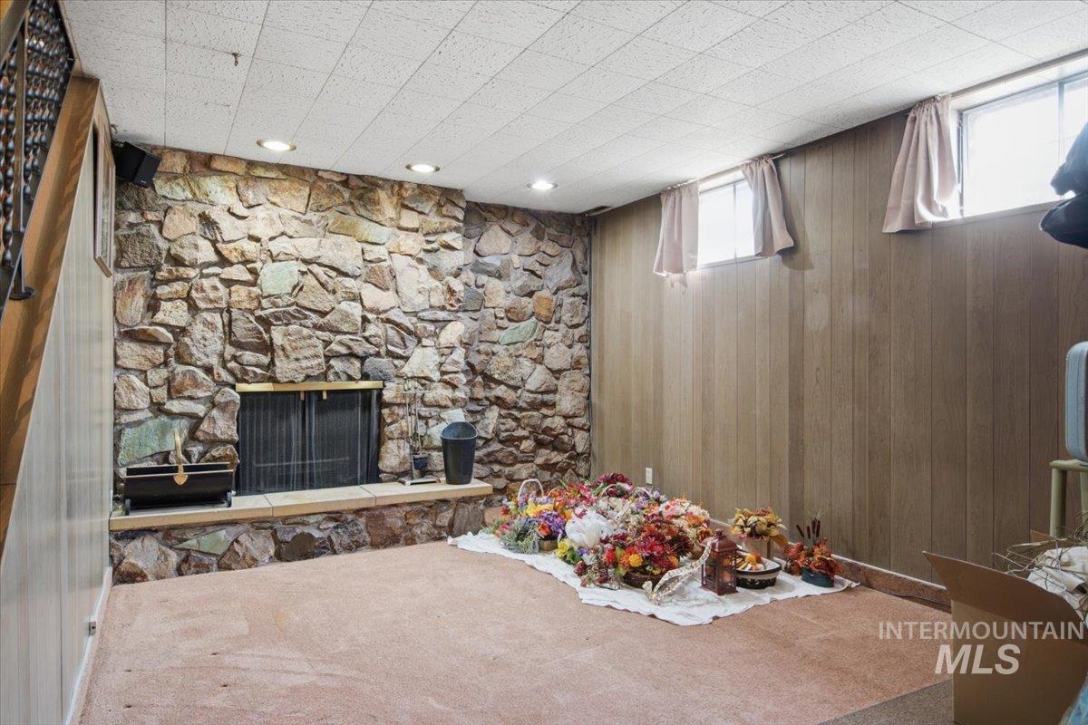 7019 W Rosewood Dr, Boise, Idaho 83709, 3 Bedrooms, 2 Bathrooms, Residential For Sale, Price $479,900,MLS 99003748