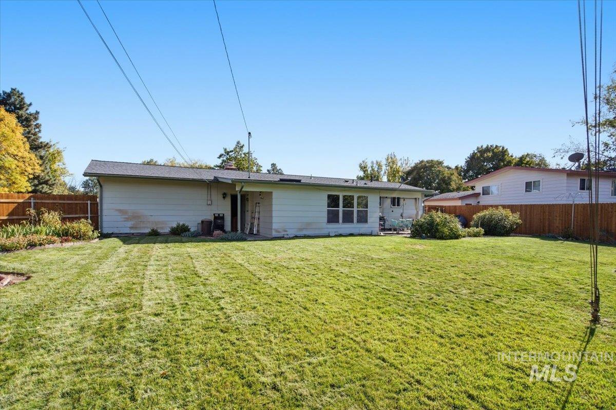 7019 W Rosewood Dr, Boise, Idaho 83709, 3 Bedrooms, 2 Bathrooms, Residential For Sale, Price $479,900,MLS 99003748