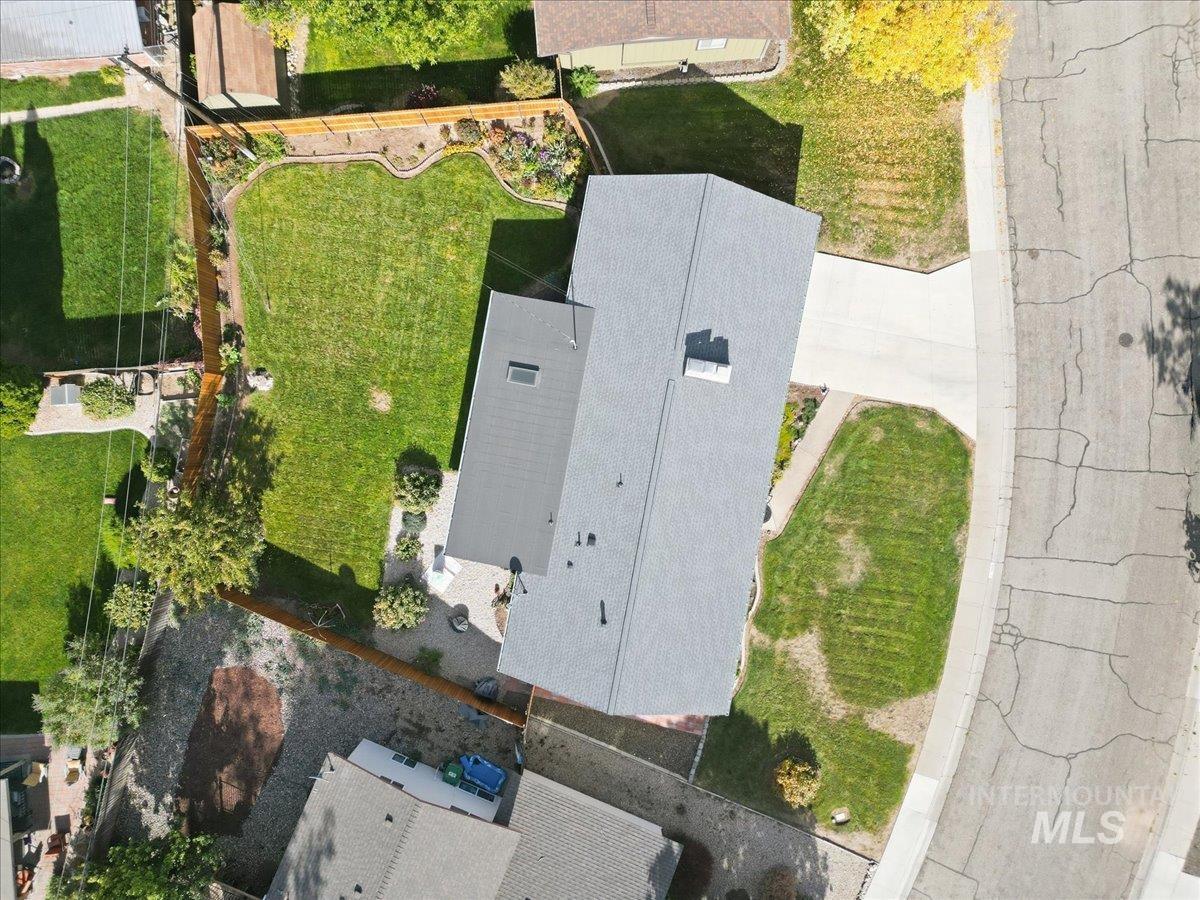 7019 W Rosewood Dr, Boise, Idaho 83709, 3 Bedrooms, 2 Bathrooms, Residential For Sale, Price $479,900,MLS 99003748