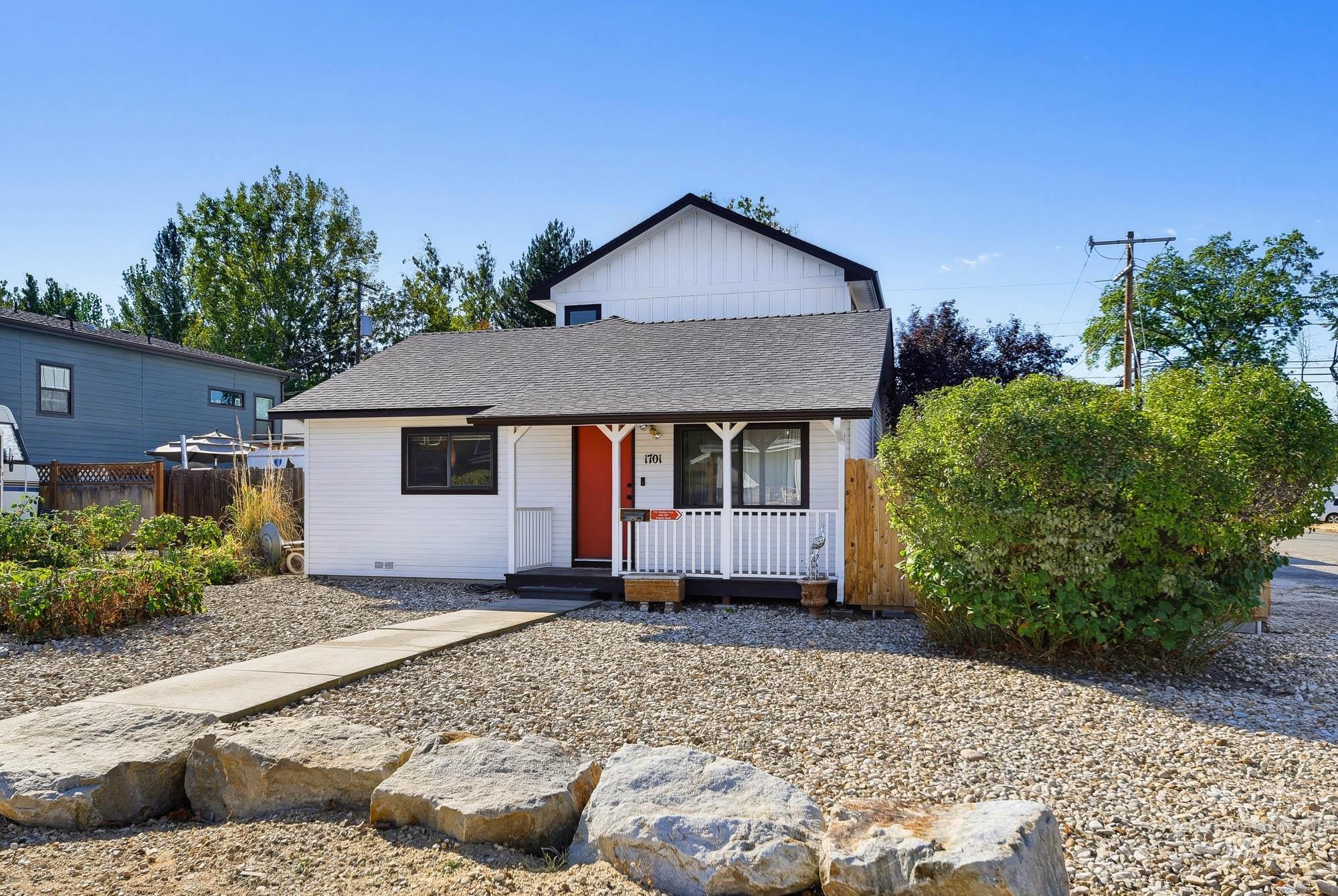 1701 S Division Ave, Boise, Idaho 83706, 2 Bedrooms, 1 Bathroom, Residential For Sale, Price $850,000, 99003750