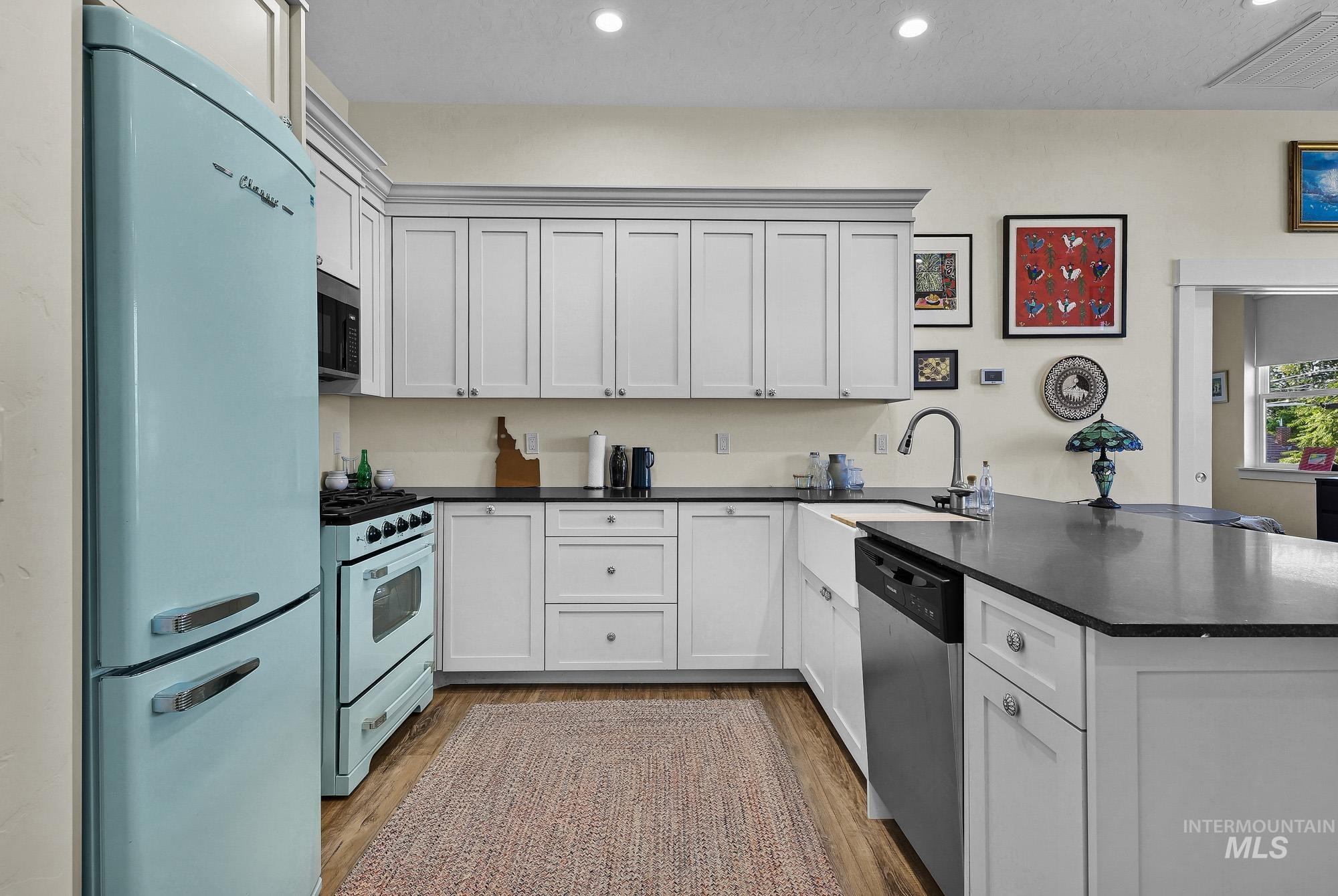1701 S Division Ave, Boise, Idaho 83706, 2 Bedrooms, 1 Bathroom, Residential For Sale, Price $850,000, 99003750