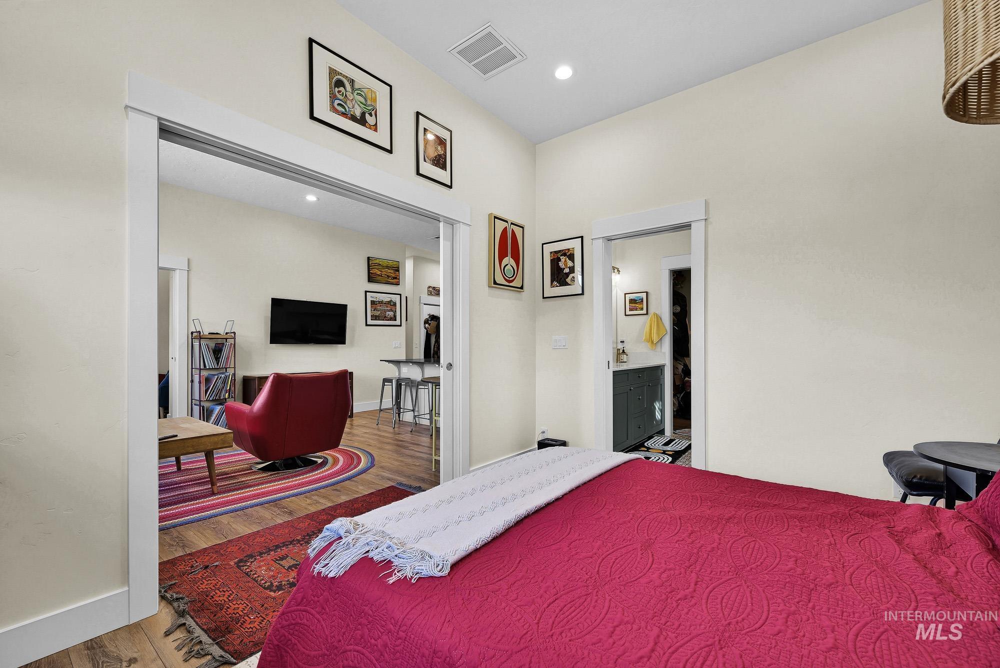 1701 S Division Ave, Boise, Idaho 83706, 2 Bedrooms, 1 Bathroom, Residential For Sale, Price $850,000, 99003750