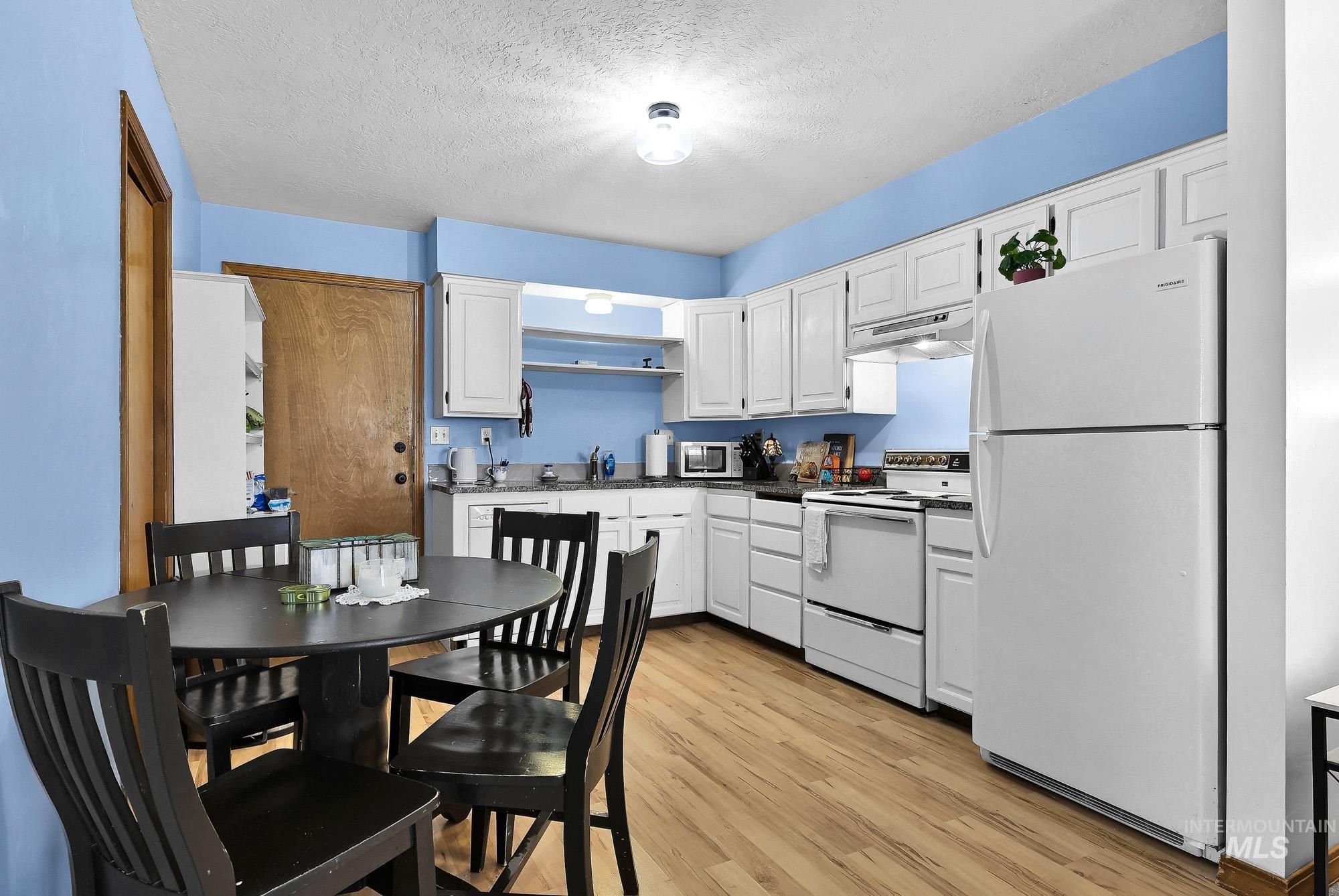 1701 S Division Ave, Boise, Idaho 83706, 2 Bedrooms, 1 Bathroom, Residential For Sale, Price $850,000, 99003750