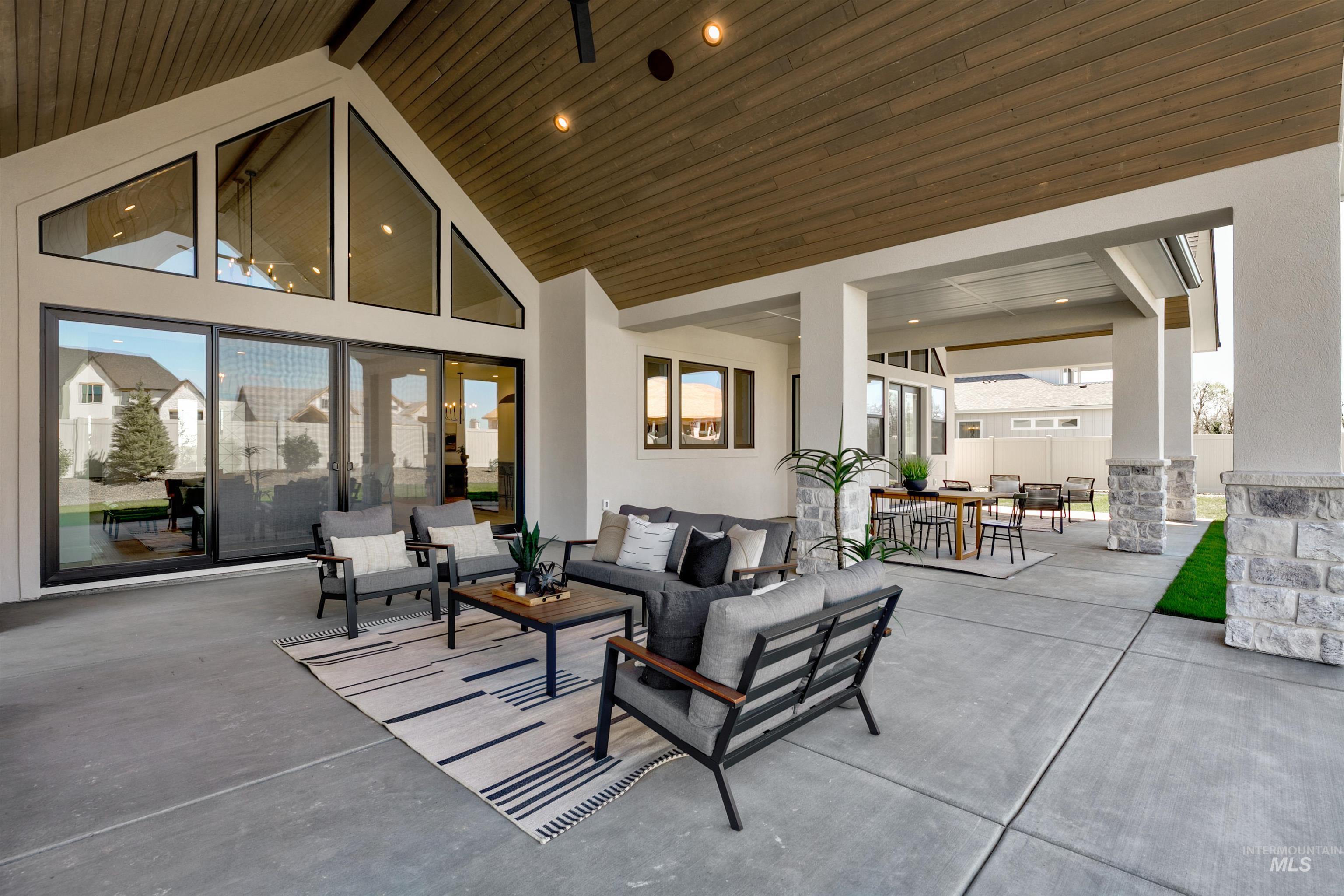 13370 Breezeview Ln, Caldwell, Idaho 83607, 4 Bedrooms, 3 Bathrooms, Residential For Sale, Price $1,850,000, 99003752