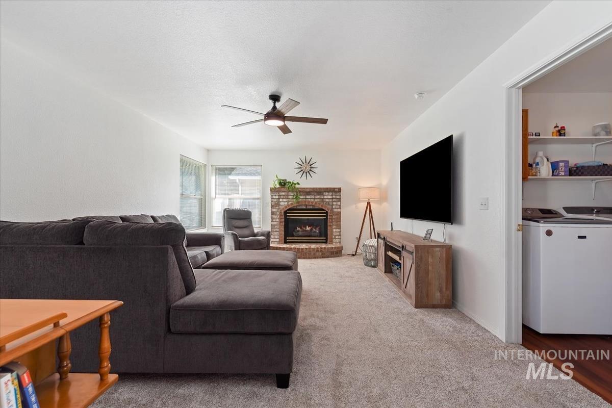 2214 E Katelyn dr., Meridian, Idaho 83646, 3 Bedrooms, 2 Bathrooms, Residential For Sale, Price $469,000,MLS 99003754