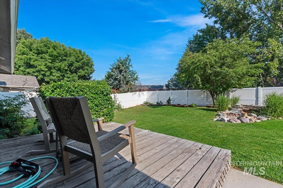 2214 E Katelyn dr., Meridian, Idaho 83646, 3 Bedrooms, 2 Bathrooms, Residential For Sale, Price $469,000,MLS 99003754