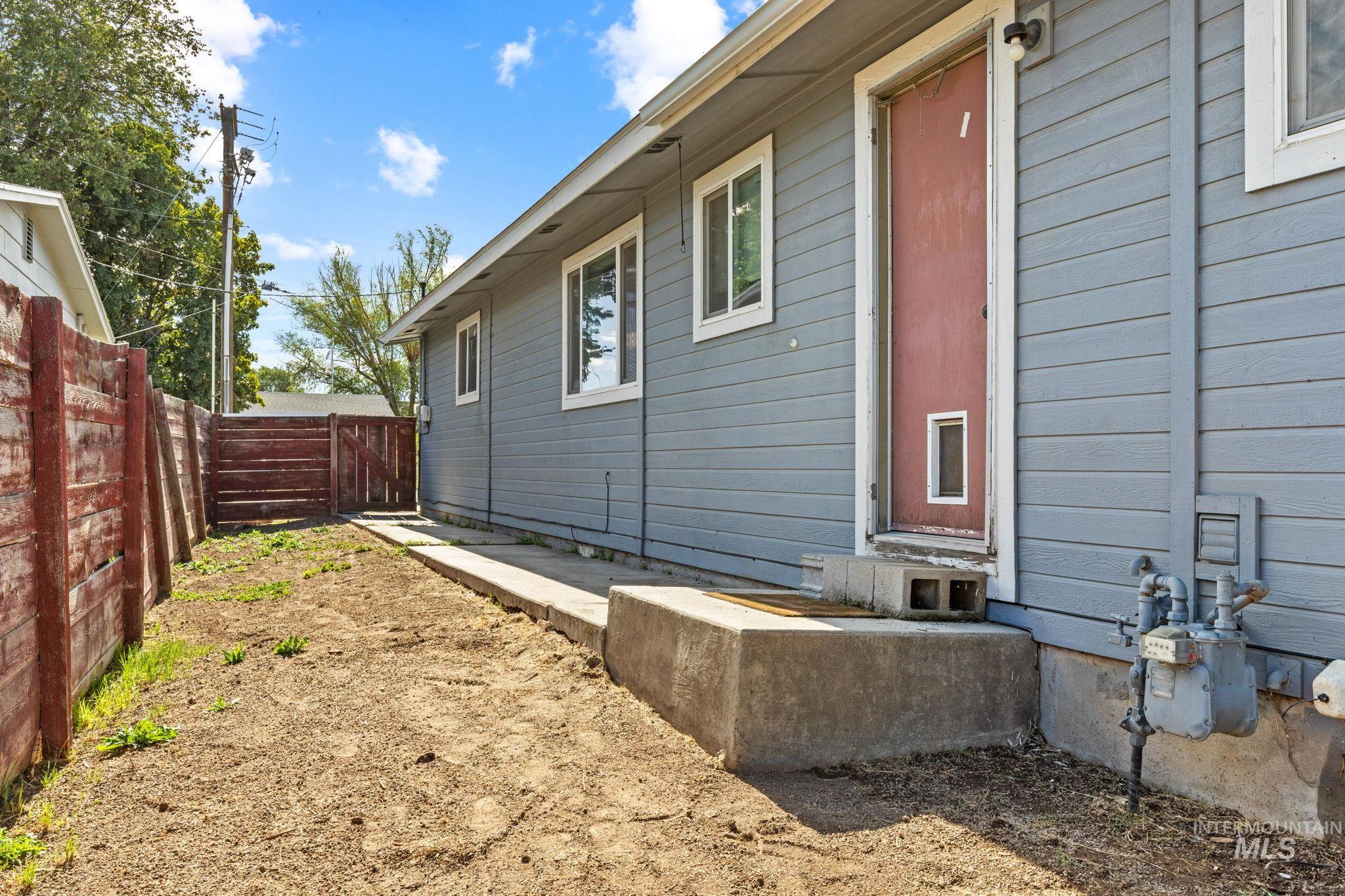 1126 Powell Ave., Nampa, Idaho 83687, 3 Bedrooms, 1 Bathroom, Residential For Sale, Price $329,900, 99003755