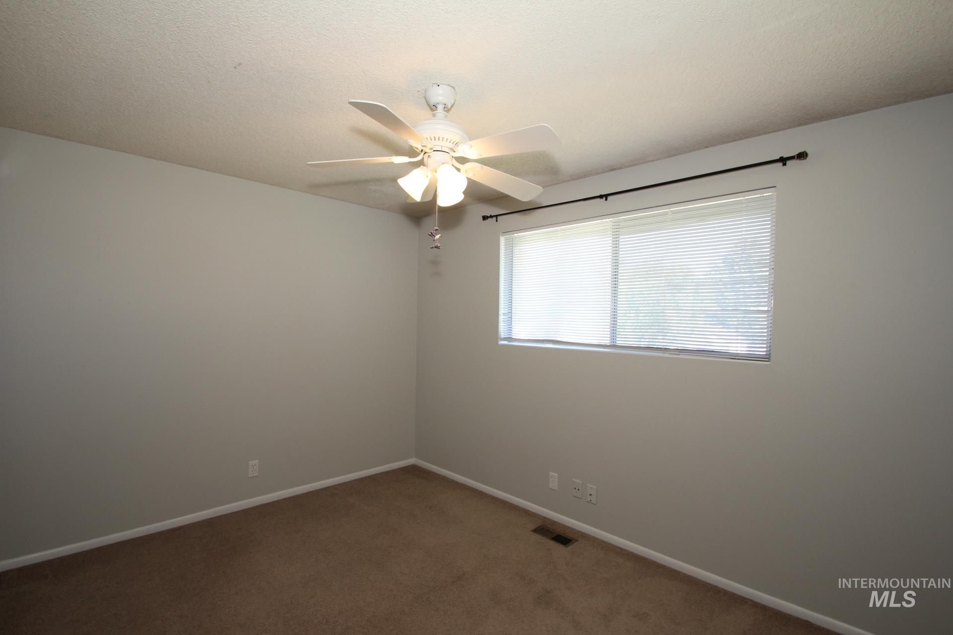 220 S Florence St., Nampa, Idaho 83686, 4 Bedrooms, 2 Bathrooms, Residential For Sale, Price $374,000, 99003756
