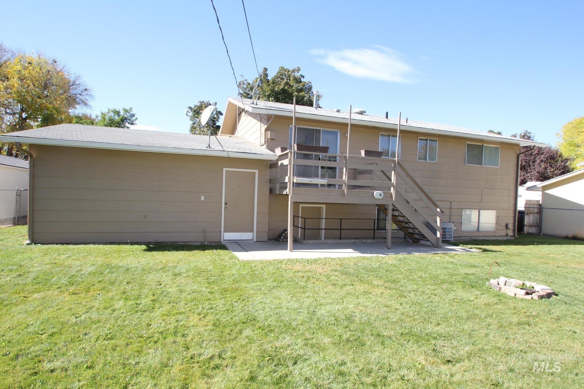 220 S Florence St., Nampa, Idaho 83686, 4 Bedrooms, 2 Bathrooms, Residential For Sale, Price $374,000, 99003756