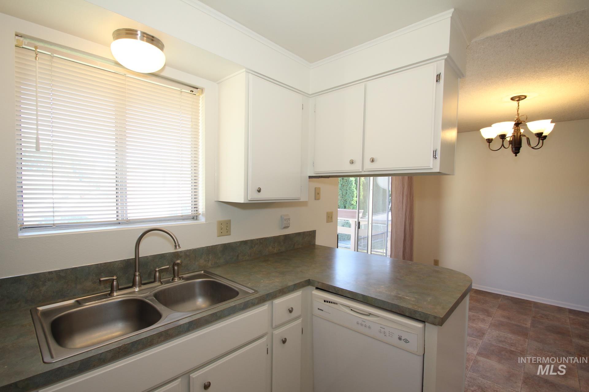 220 S Florence St., Nampa, Idaho 83686, 4 Bedrooms, 2 Bathrooms, Residential For Sale, Price $374,000, 99003756