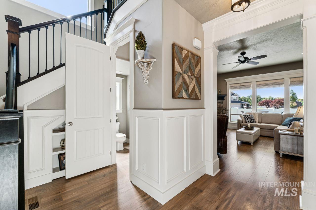 5479 N Plumcreek Way, Boise, Idaho 83713, 5 Bedrooms, 2.5 Bathrooms, Residential For Sale, Price $765,000, 99003757
