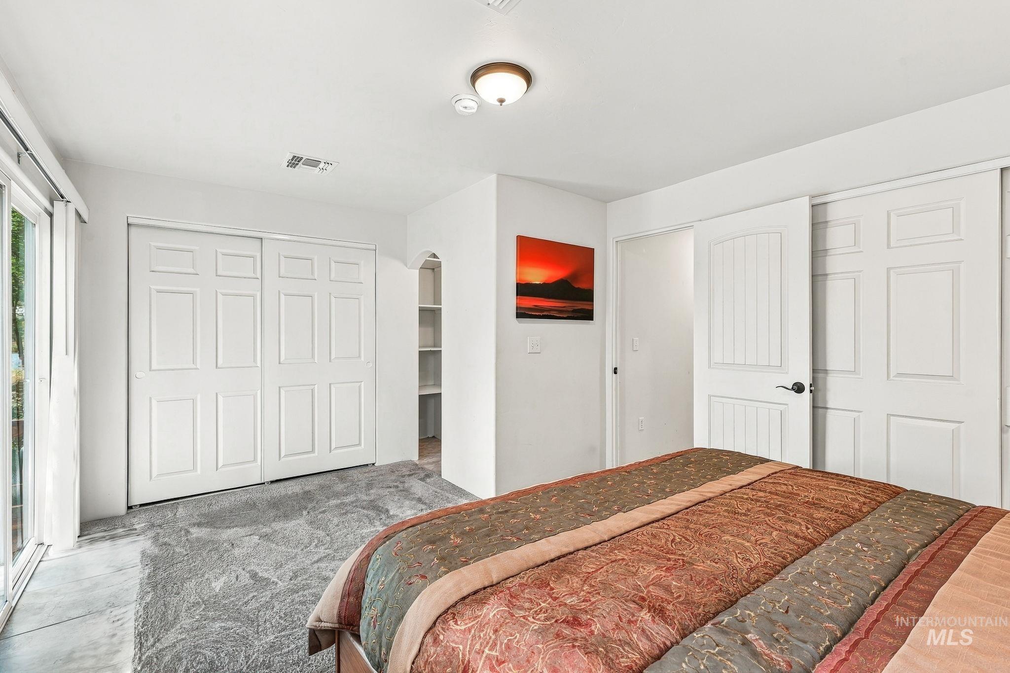 790 N Riviera Dr, Boise, Idaho 83703, 2 Bedrooms, 2 Bathrooms, Residential For Sale, Price $134,990, 99003758
