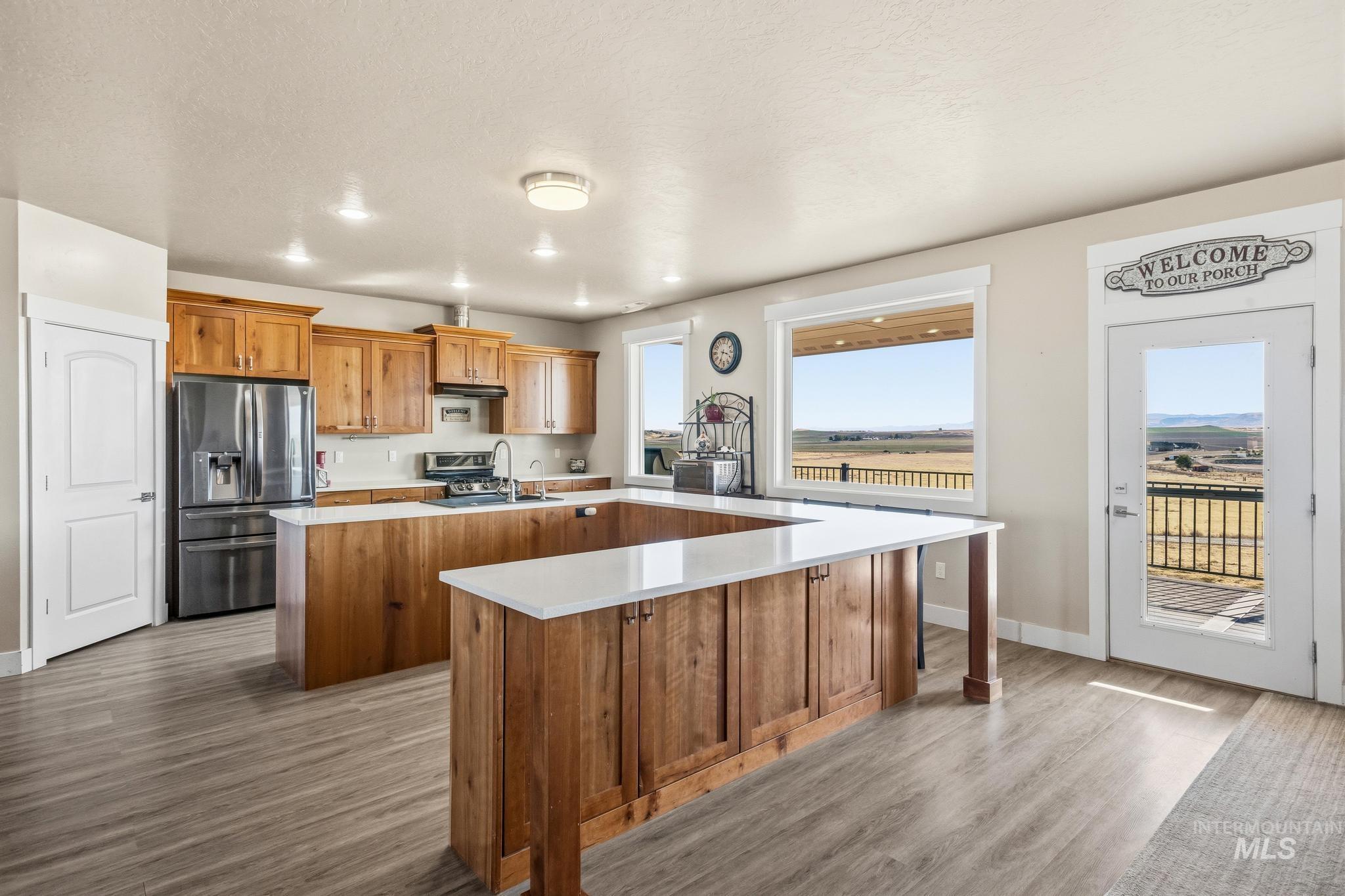 9531 Pump Rd., Nampa, Idaho 83686, 5 Bedrooms, 4 Bathrooms, Residential For Sale, Price $850,000, 99003761