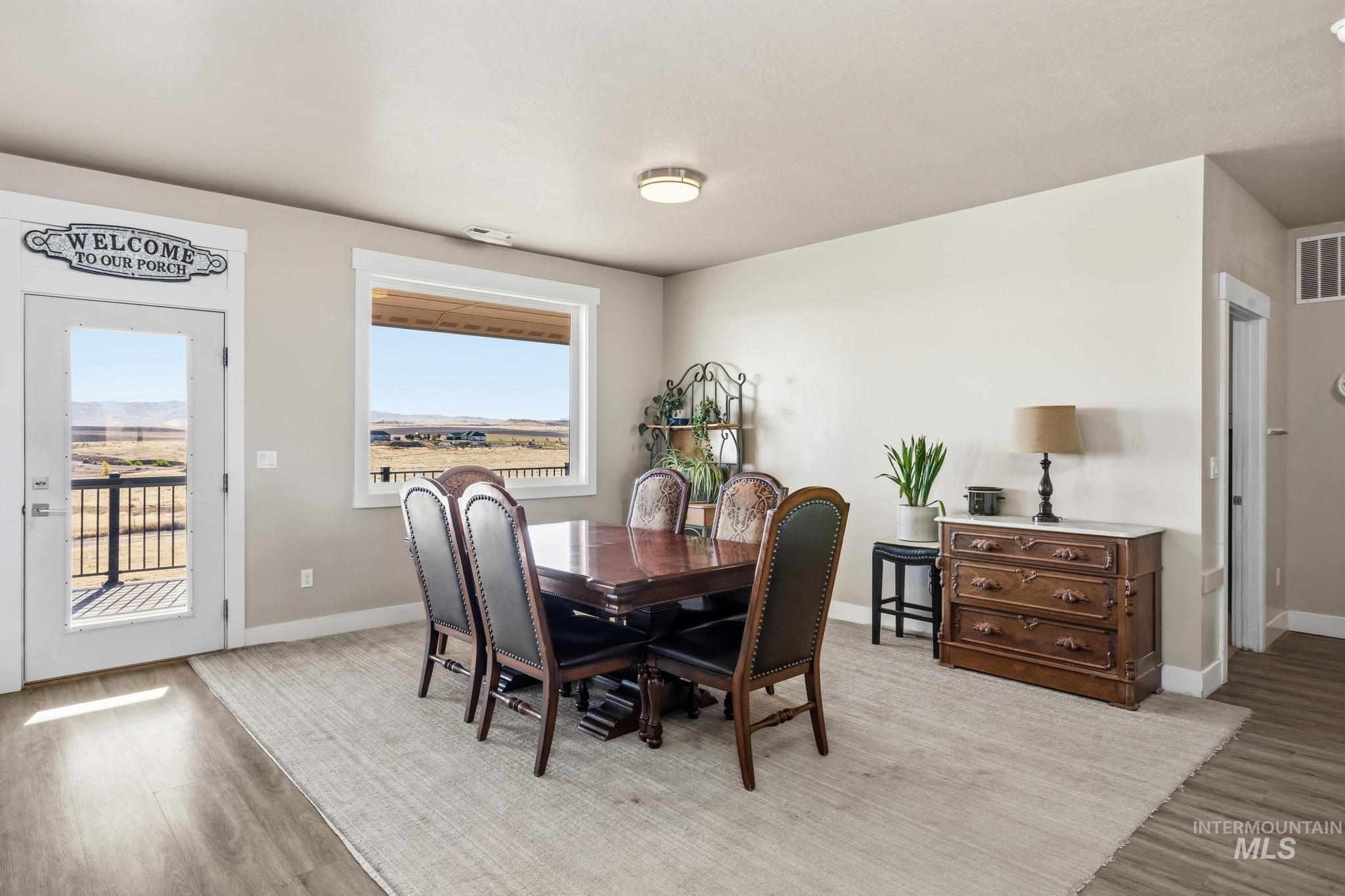9531 Pump Rd., Nampa, Idaho 83686, 5 Bedrooms, 4 Bathrooms, Residential For Sale, Price $850,000, 99003761