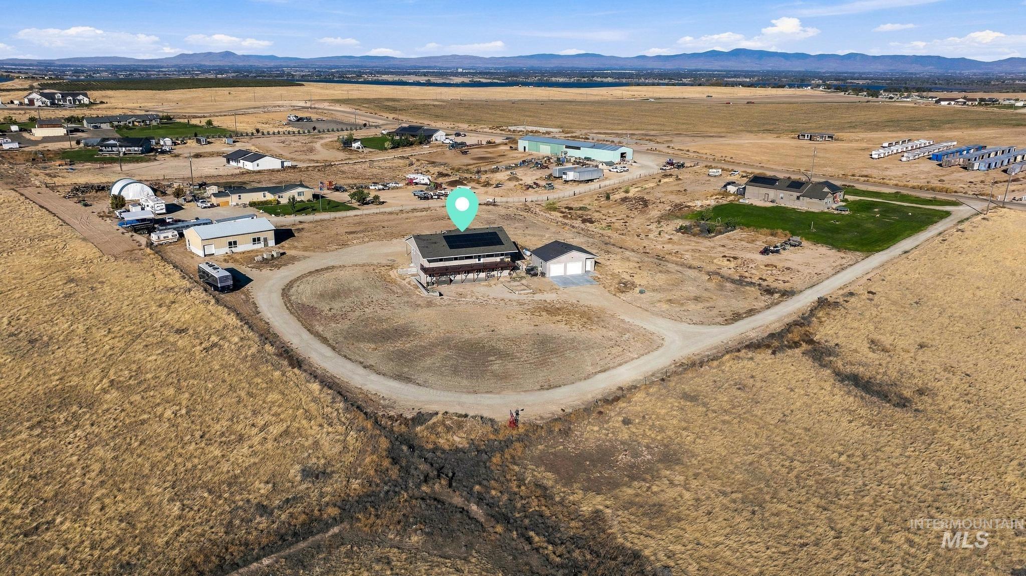 9531 Pump Rd., Nampa, Idaho 83686, 5 Bedrooms, 4 Bathrooms, Residential For Sale, Price $850,000, 99003761