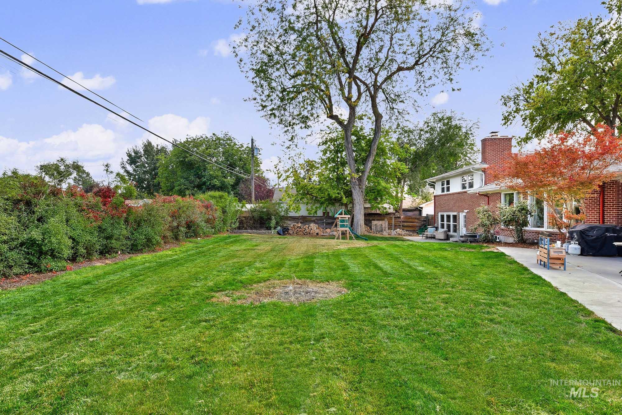 2015 Idaho Ave, Caldwell, Idaho 83605, 4 Bedrooms, 3 Bathrooms, Residential For Sale, Price $650,000, 99003762