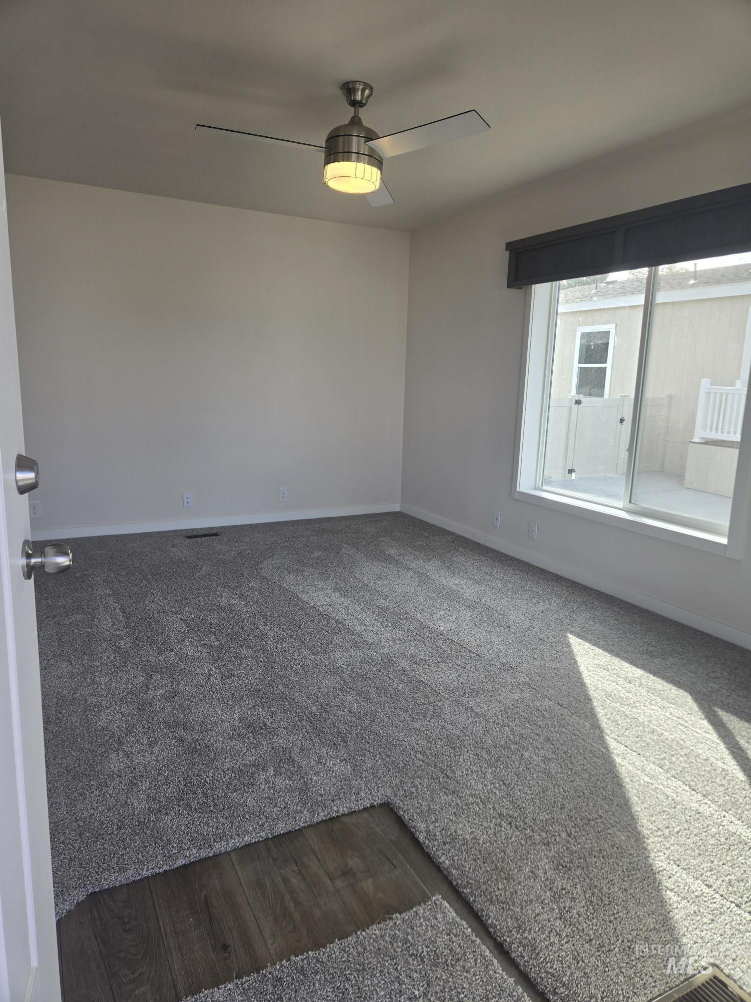 8514 Blue Hill, Boise, Idaho 83716, 3 Bedrooms, 2 Bathrooms, Residential For Sale, Price $175,000, 99003763