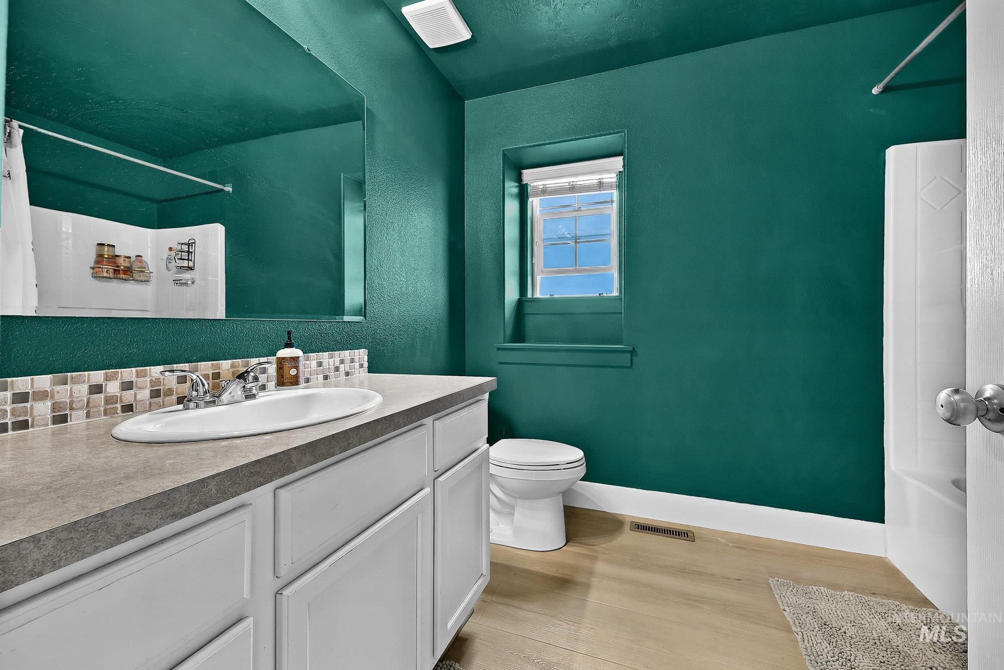 11267 W Cheshire Ct, Nampa, Idaho 83651, 4 Bedrooms, 2.5 Bathrooms, Residential For Sale, Price $450,000, 99003766